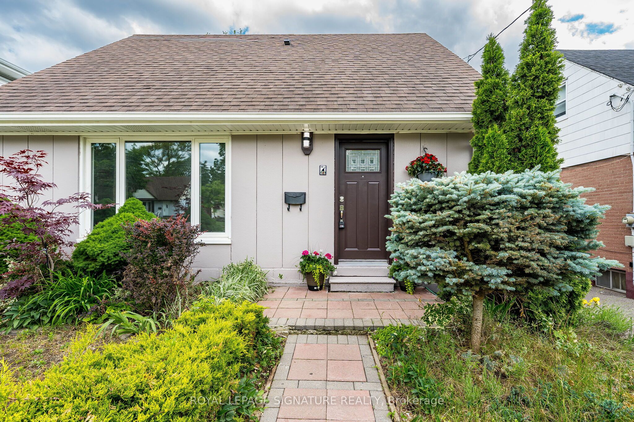 7 Putney Road, Toronto, ON M8W 2K6 photo 3