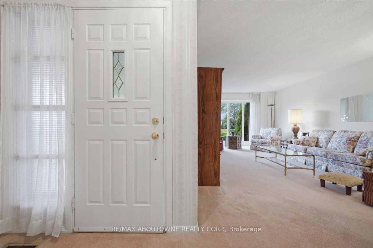 1167 Saturnia Crescent, Mississauga, ON L4Y 2M2 photo 5