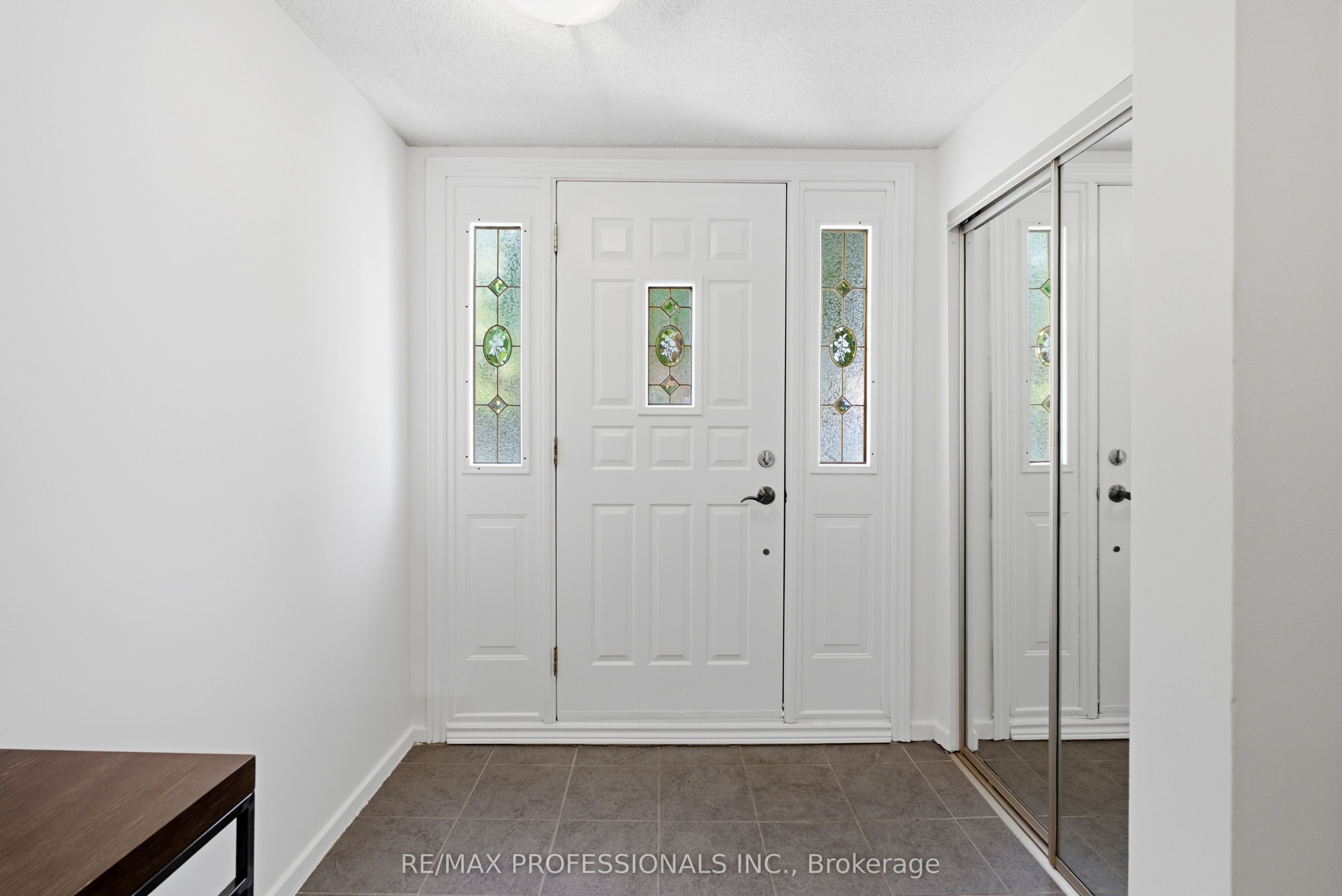 89 Glen Agar Drive, Toronto, ON M9B 5M3 photo 4