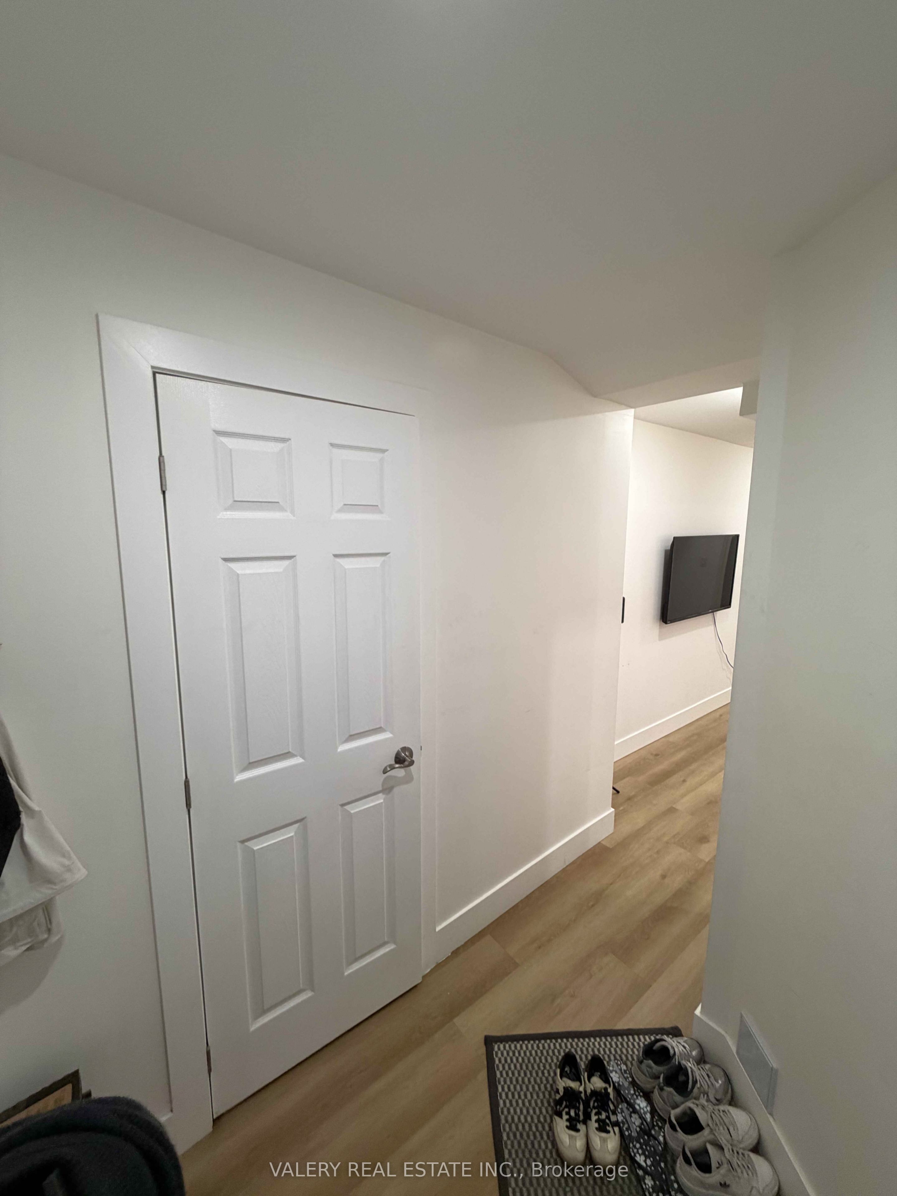 1502 Dufferin Street Lower, Toronto, ON M6H 3L4 photo 3