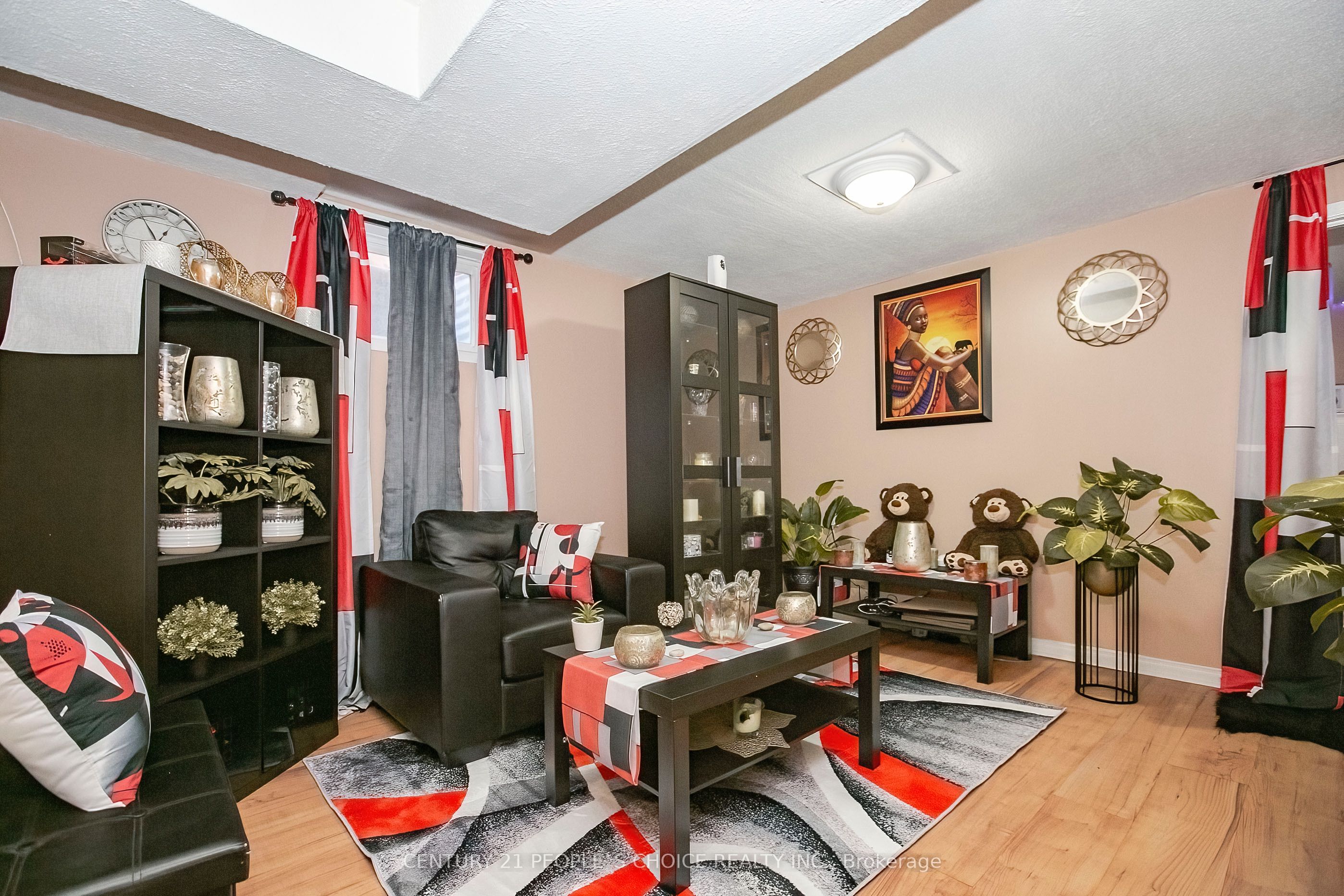 106 Winterfold Drive Lower, Brampton, ON L6V 3T3 photo 3