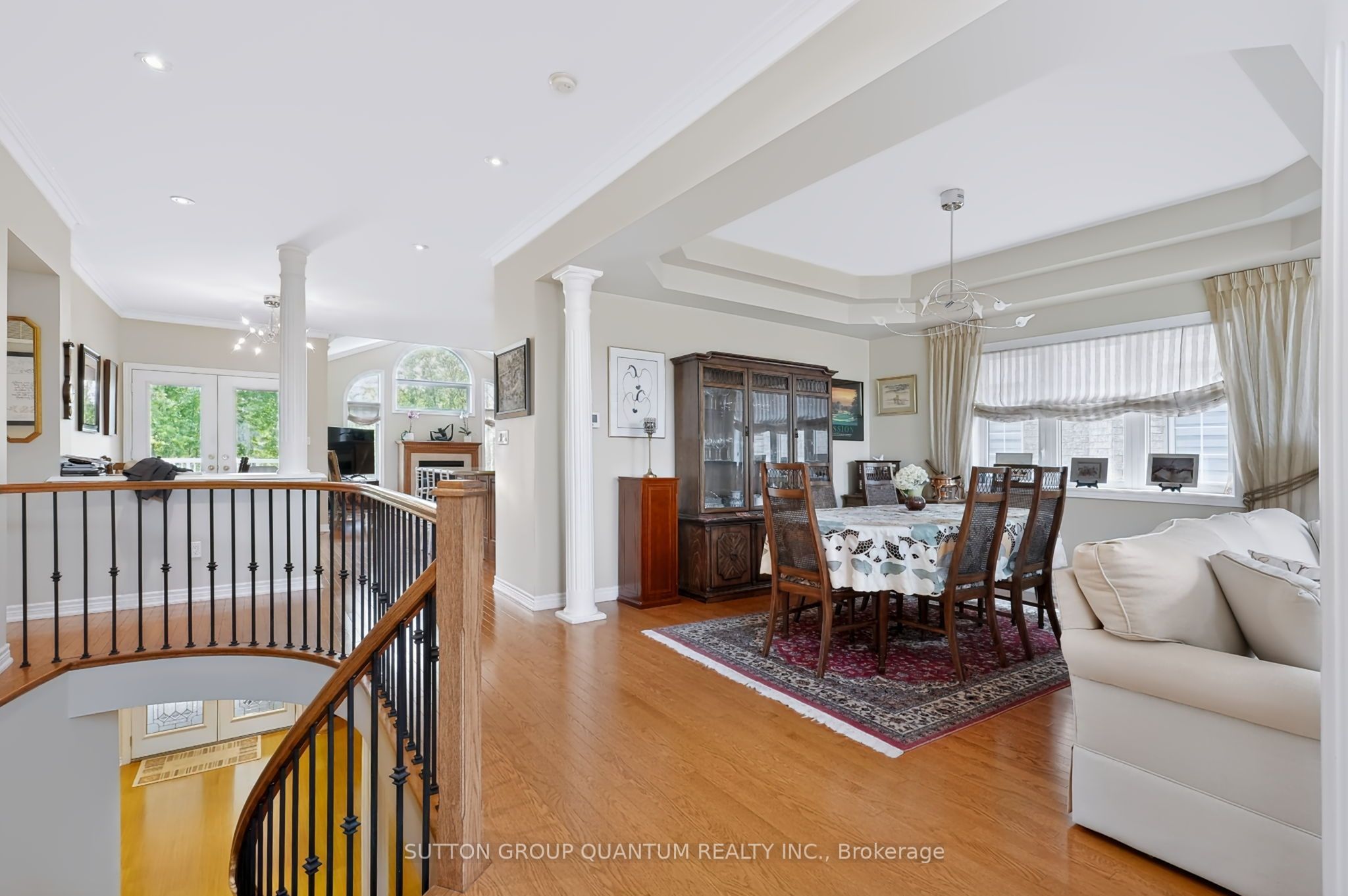 1536 Pinery Crescent, Oakville, ON L6H 7J9 photo 5