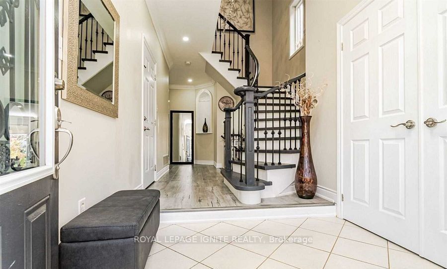 4760 Deforest Crescent, Burlington, ON L7M 0K1 photo 5