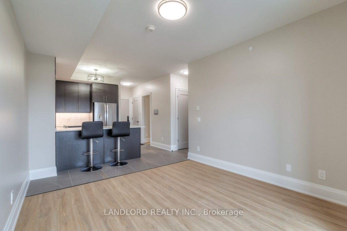 345 Wheat Boom Drive 308, Oakville, ON L6H 7X5 photo 4