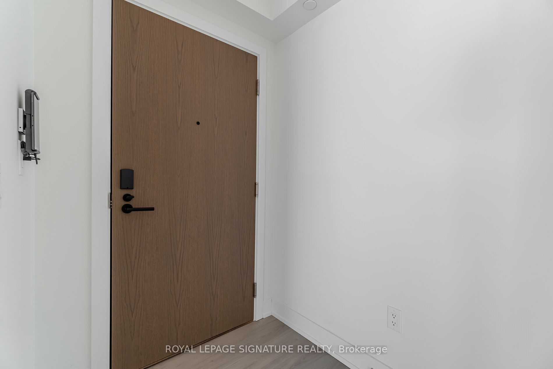 10 Eva Road 2701, Toronto, ON M9C 0B3 photo 5
