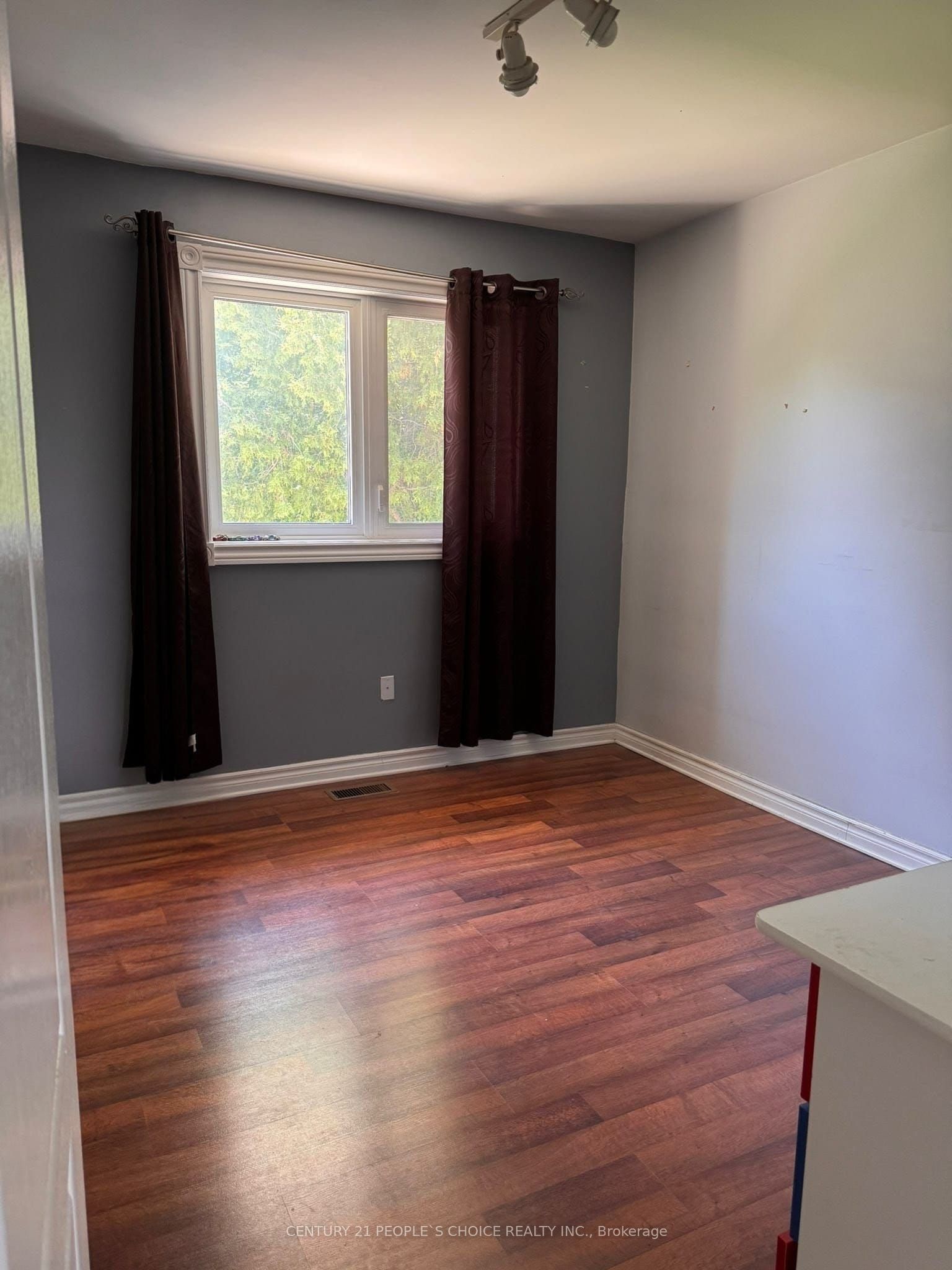 59 Westhumber Boulevard, Toronto, ON M9W 3M7 photo 2