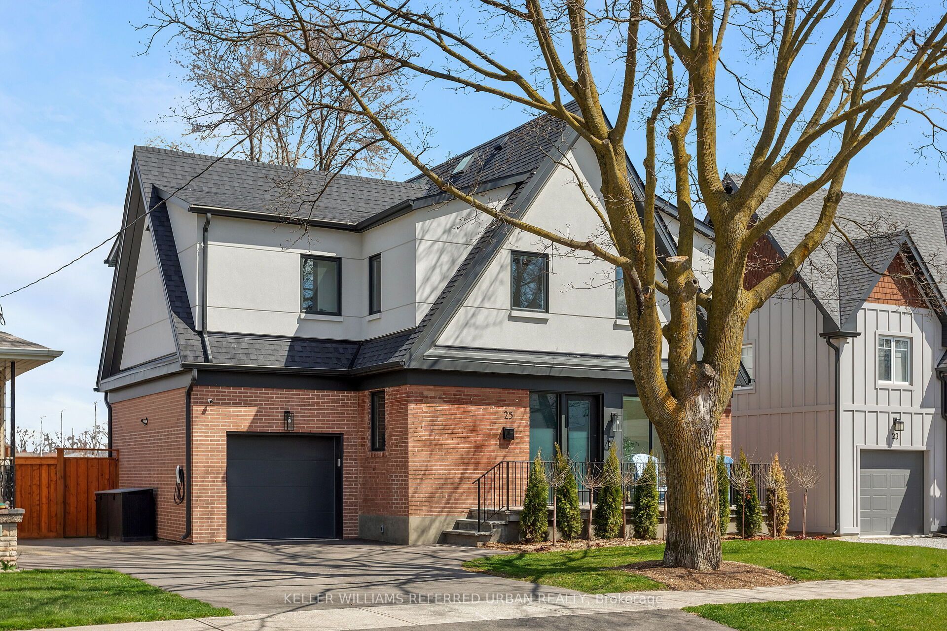 25 Delma Drive, Toronto, ON M8W 4N3