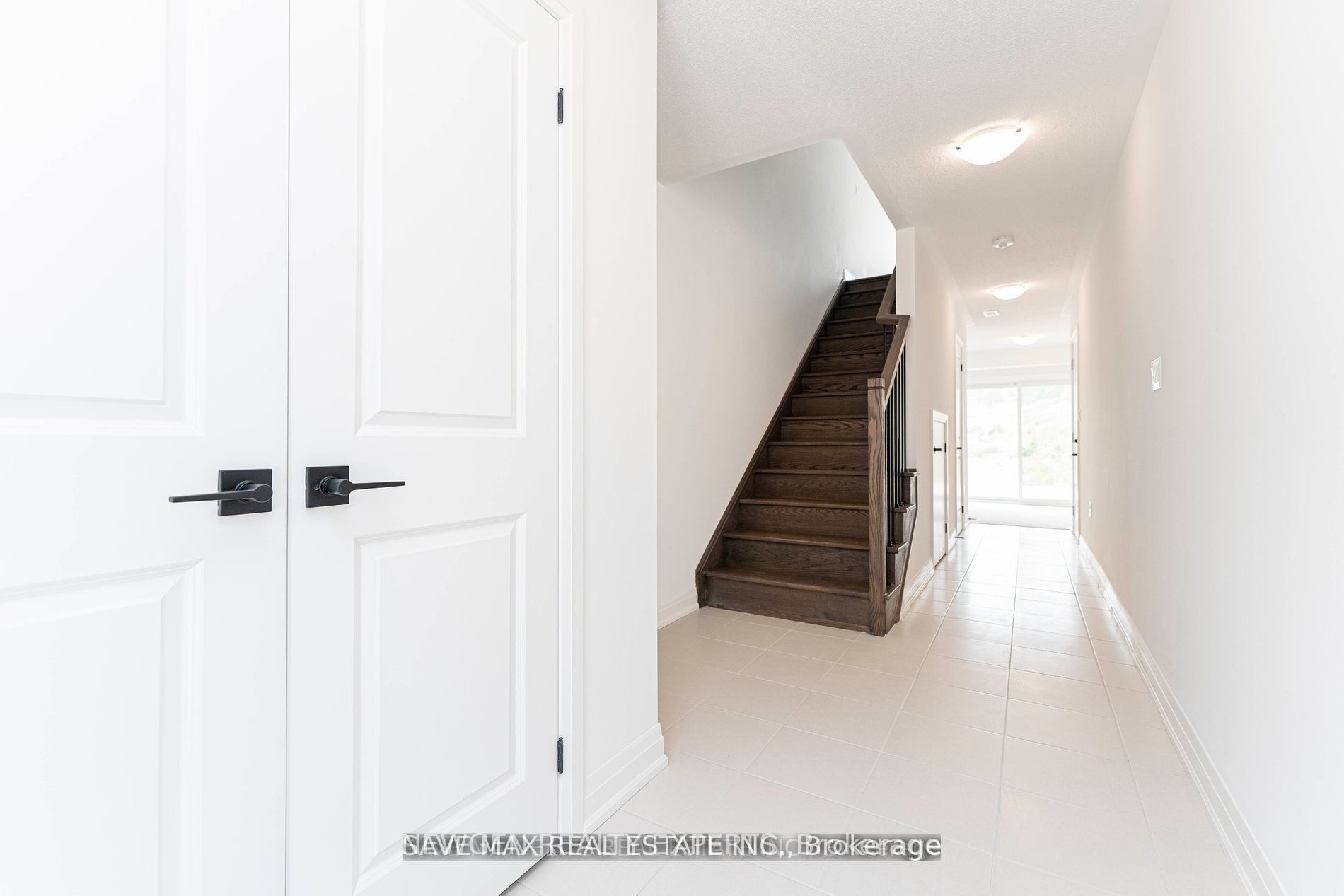 74 Windtree Way, Halton Hills, ON L7G 0P6 photo 3