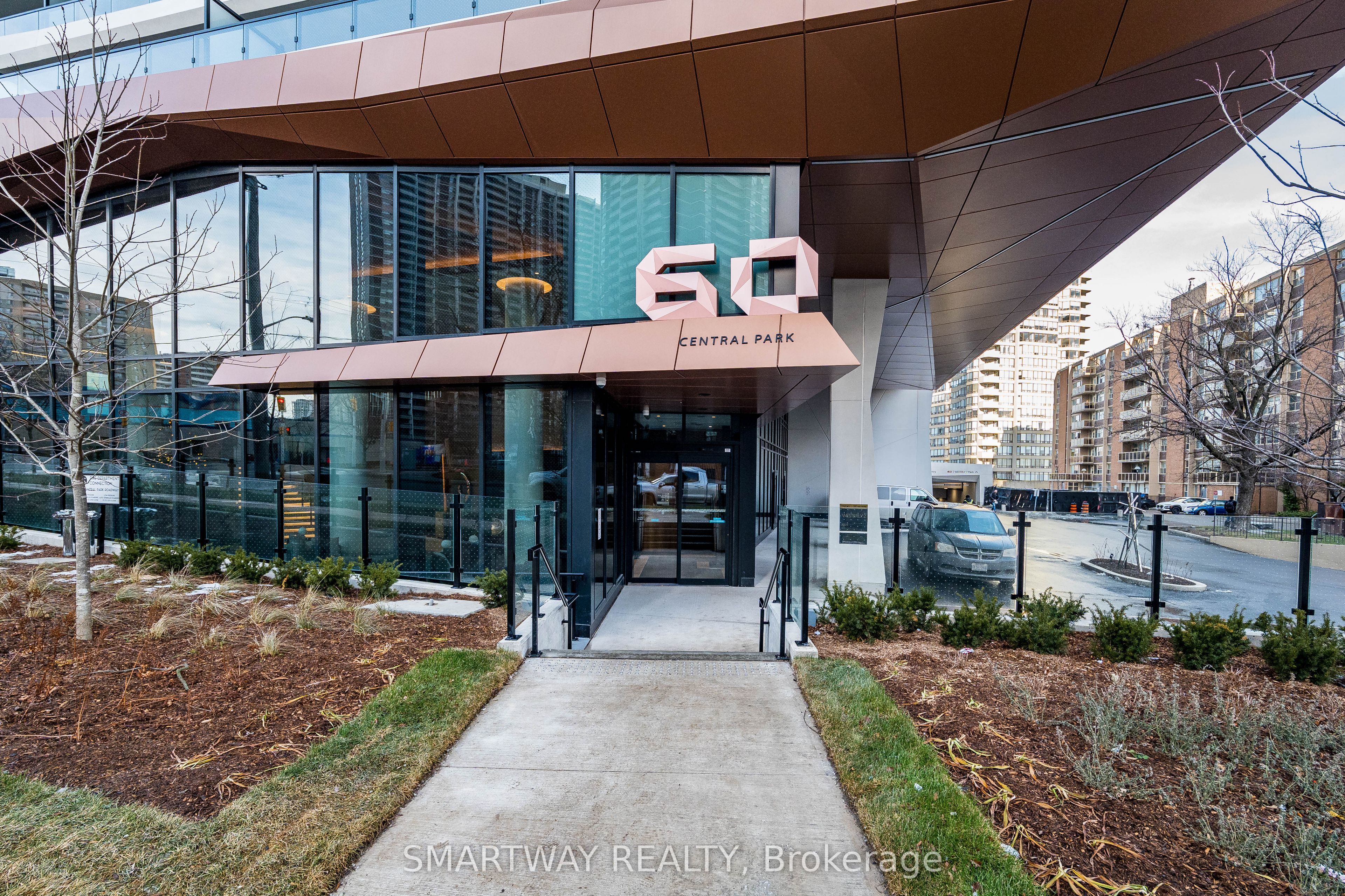 60 Central Park Roadway N/A 2601, Toronto, ON M9A 0E6 photo 2