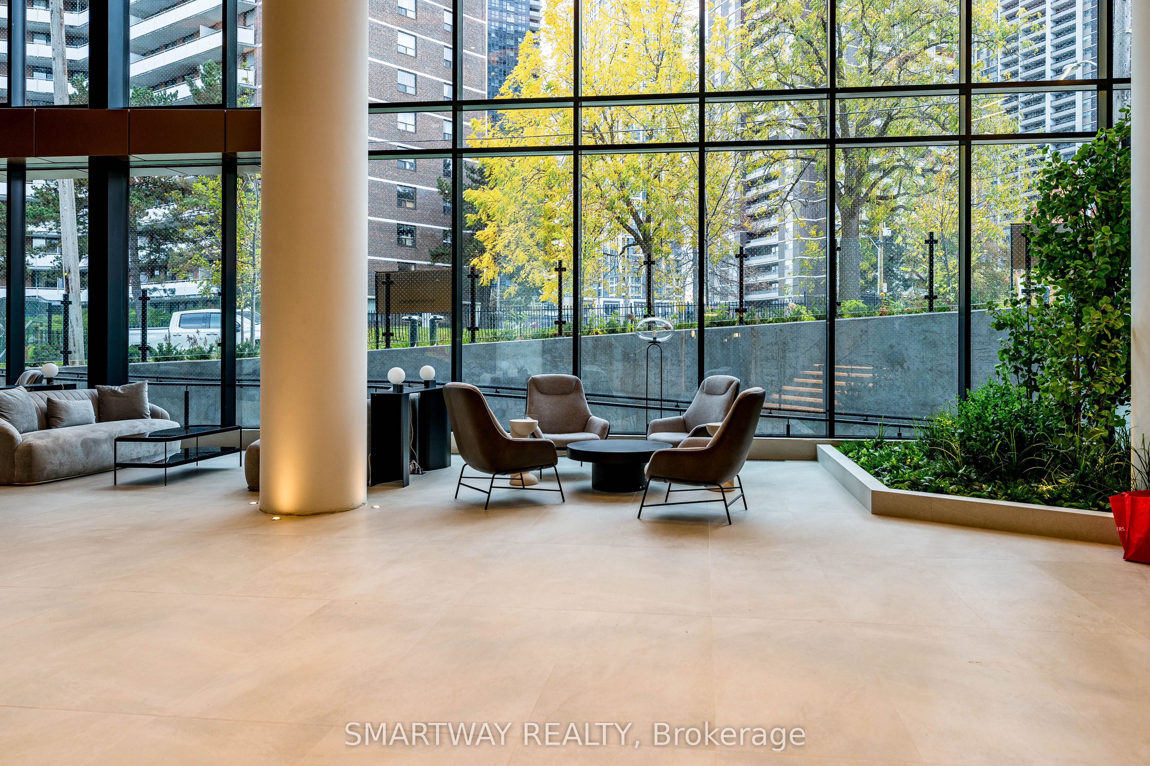 60 Central Park Roadway N/A 2601, Toronto, ON M9A 0E6 photo 4