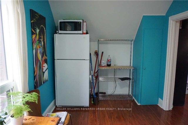 591 Jane Street Upper, Toronto, ON M6S 4A3 photo 4