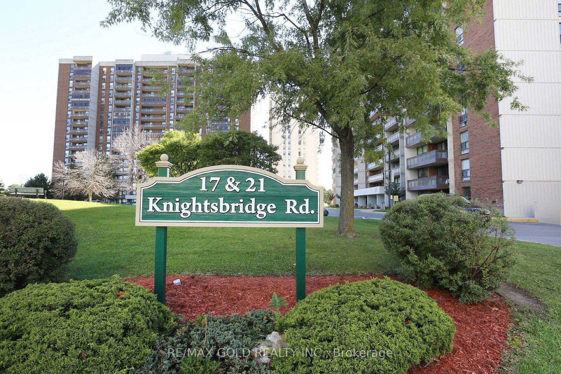 17 Knightsbridge Road 1010, Brampton, ON L6T 3X9 photo 5