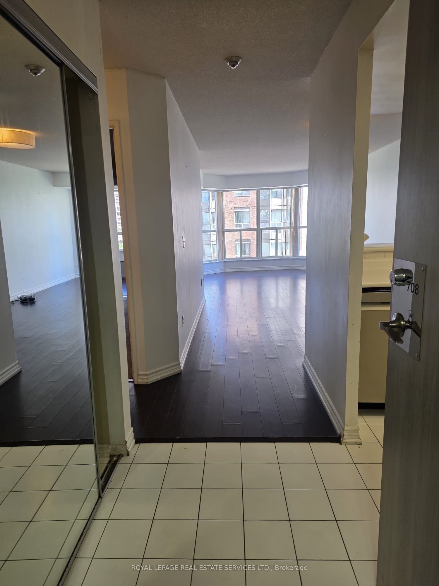 335 Webb Drive 708, Mississauga, ON L5B 4A1 photo 4
