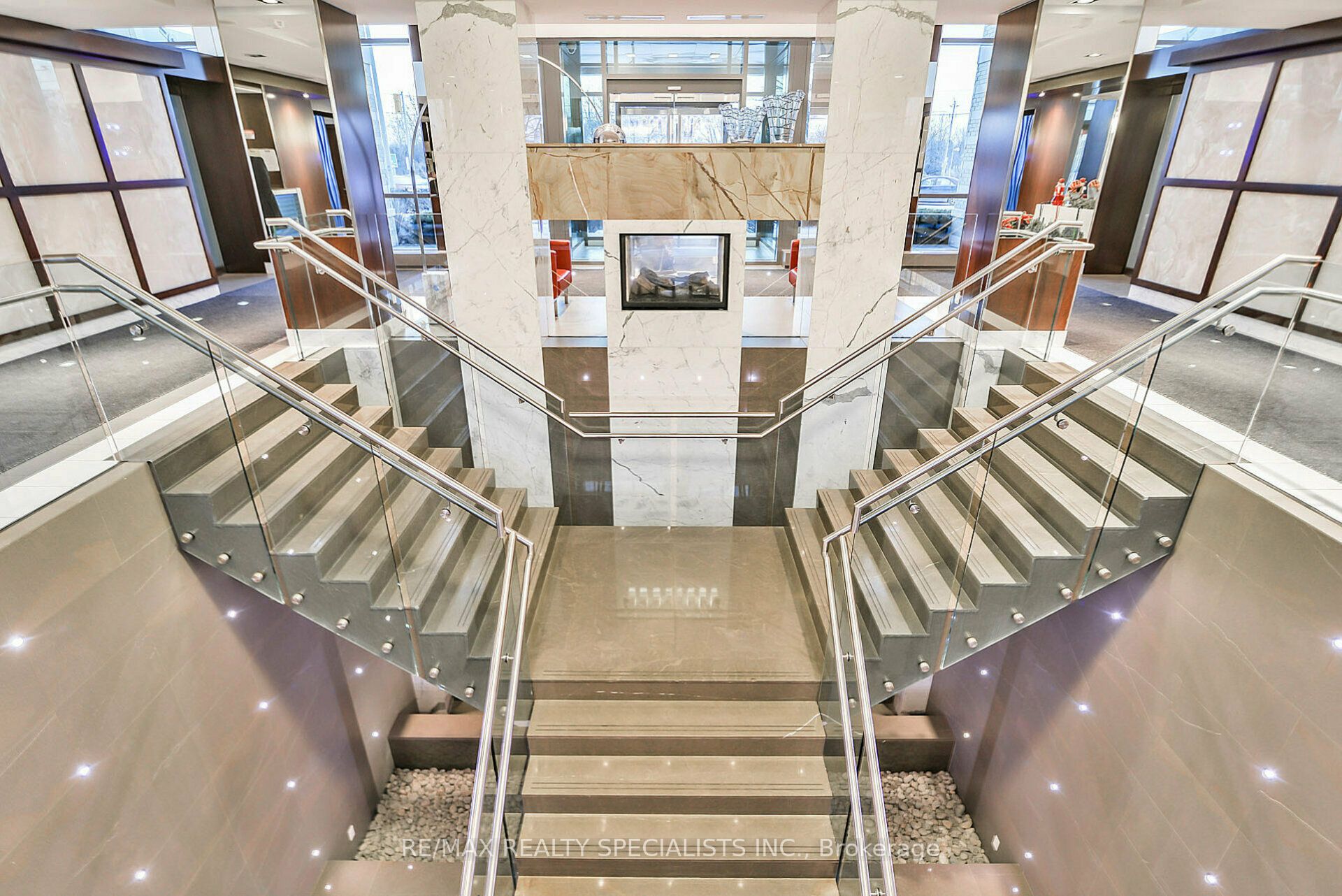 235 Sherway Gardens Road 1609, Toronto, ON M9C 0A2 photo 3