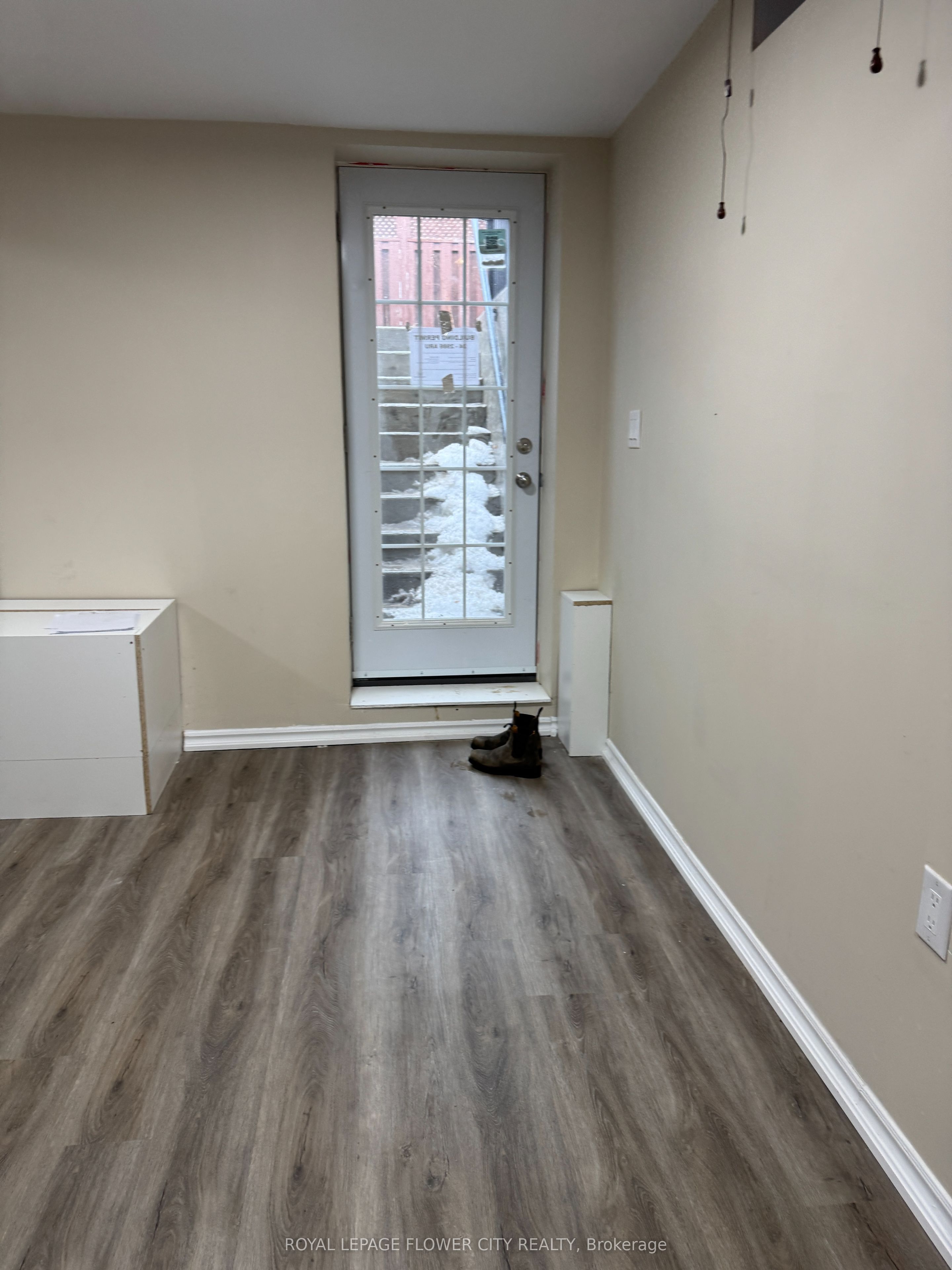 5435 Richmeadow Mews Basement, Mississauga, ON L4Z 3T5 photo 2