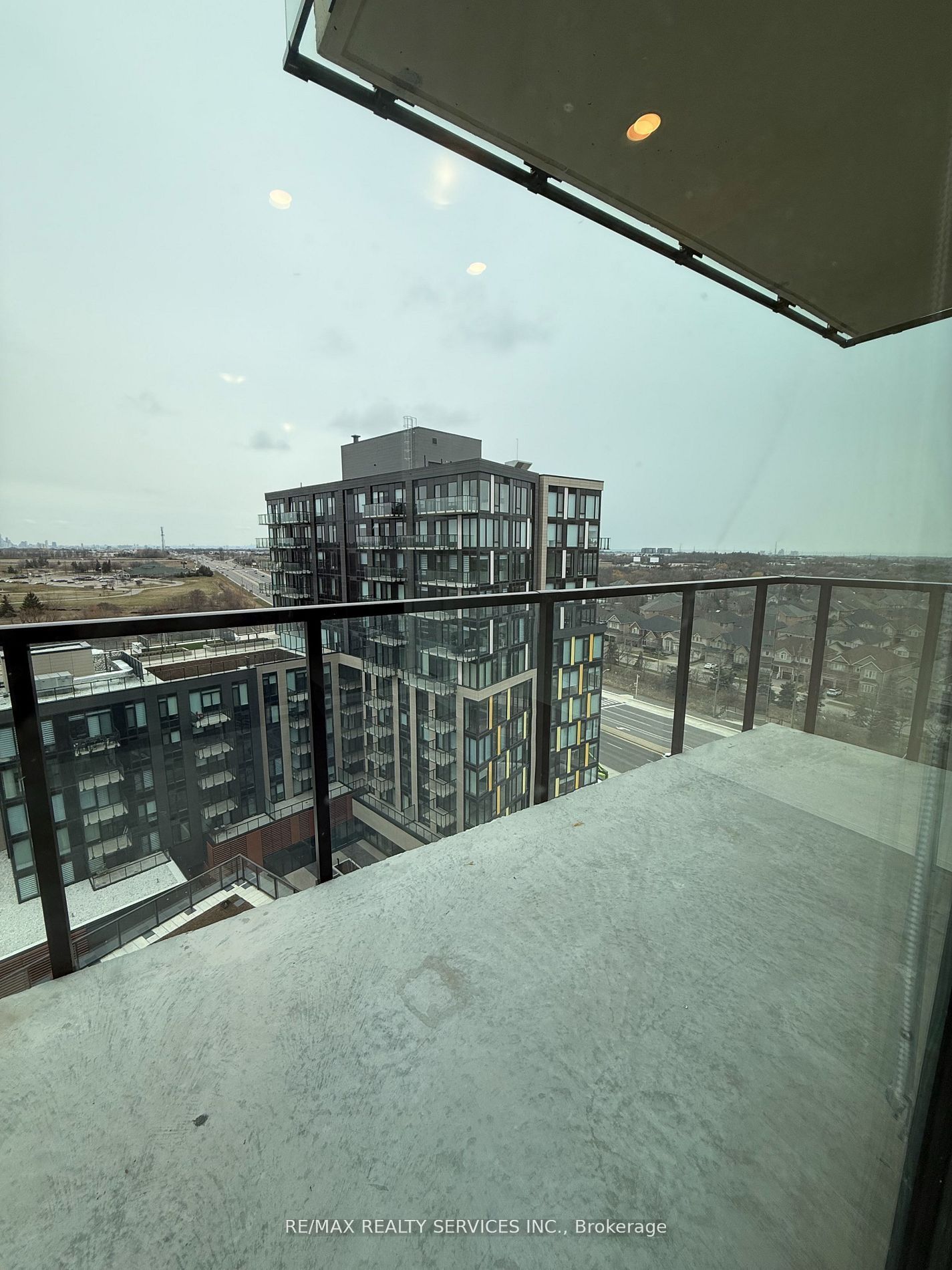 3006 William Cutmore Boulevard 1112, Oakville, ON L6H 7X1 photo 3