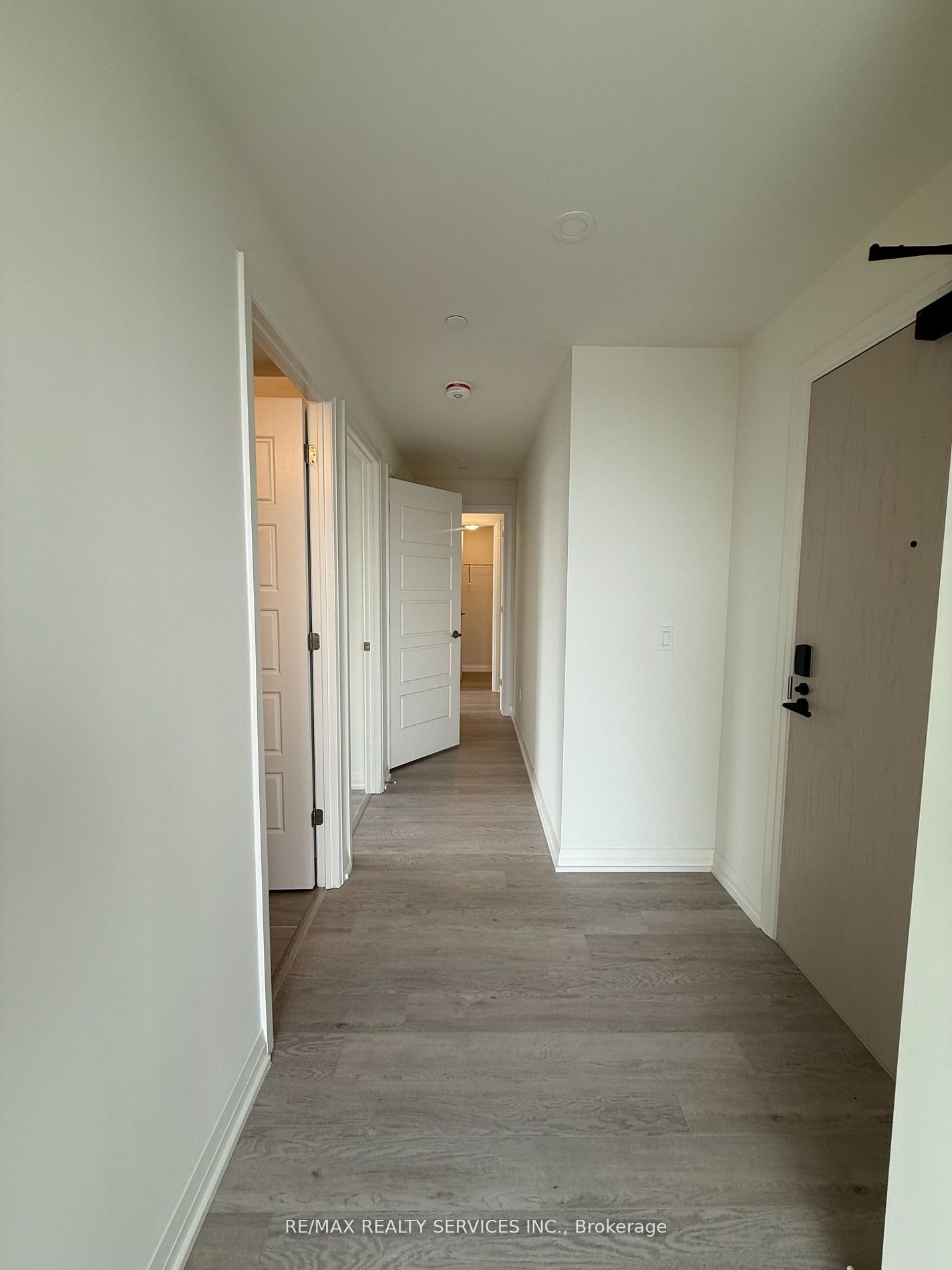 3006 William Cutmore Boulevard 1112, Oakville, ON L6H 7X1 photo 4