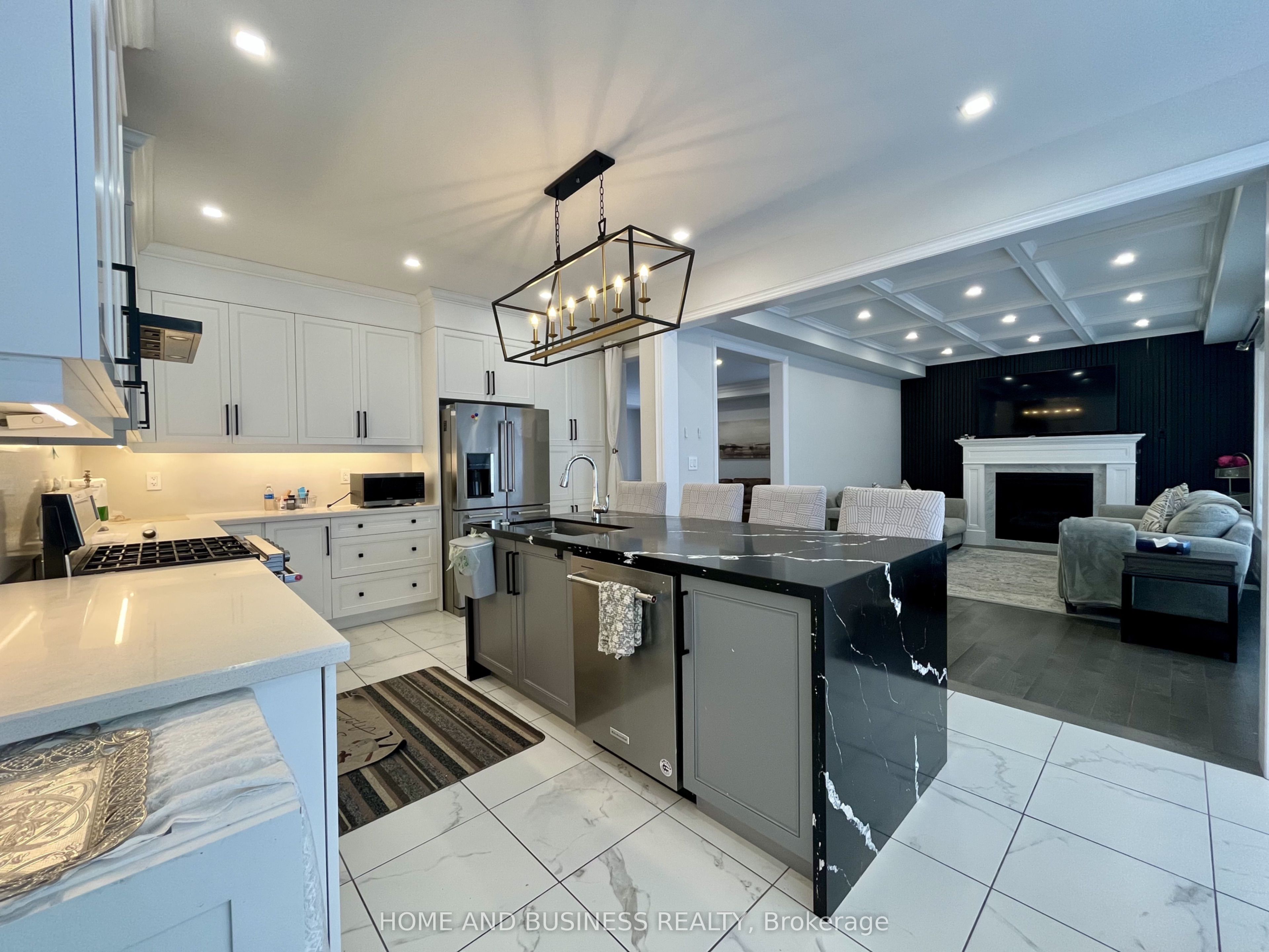 152 MARVIN Avenue, Oakville, ON L6H 0Z7 photo 5