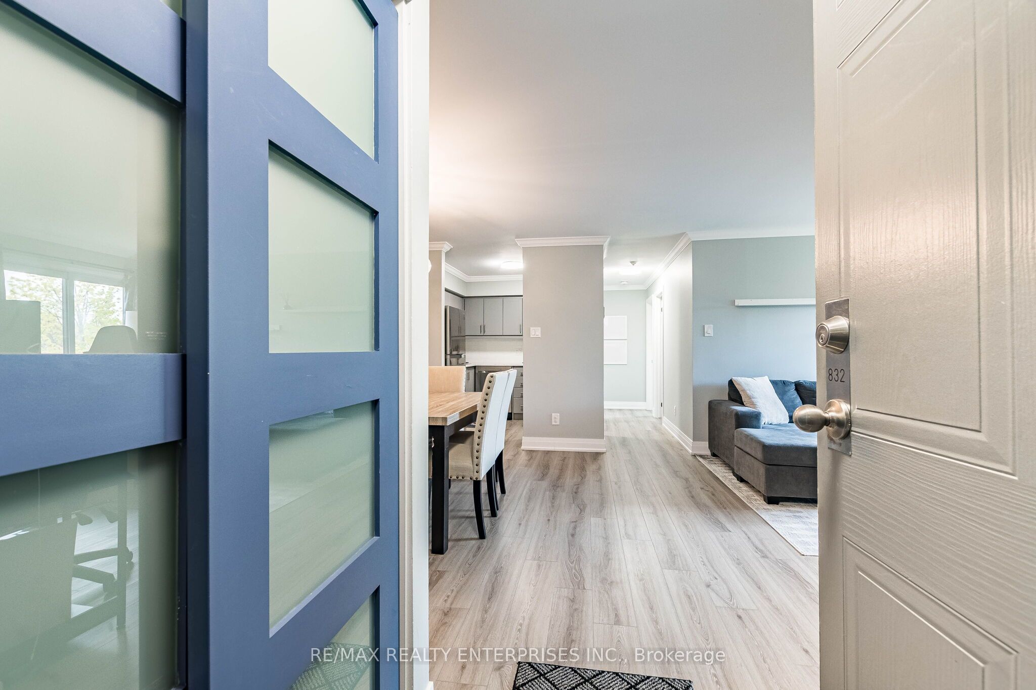 1508 Pilgrims Way 832, Oakville, ON L6M 3H1 photo 3