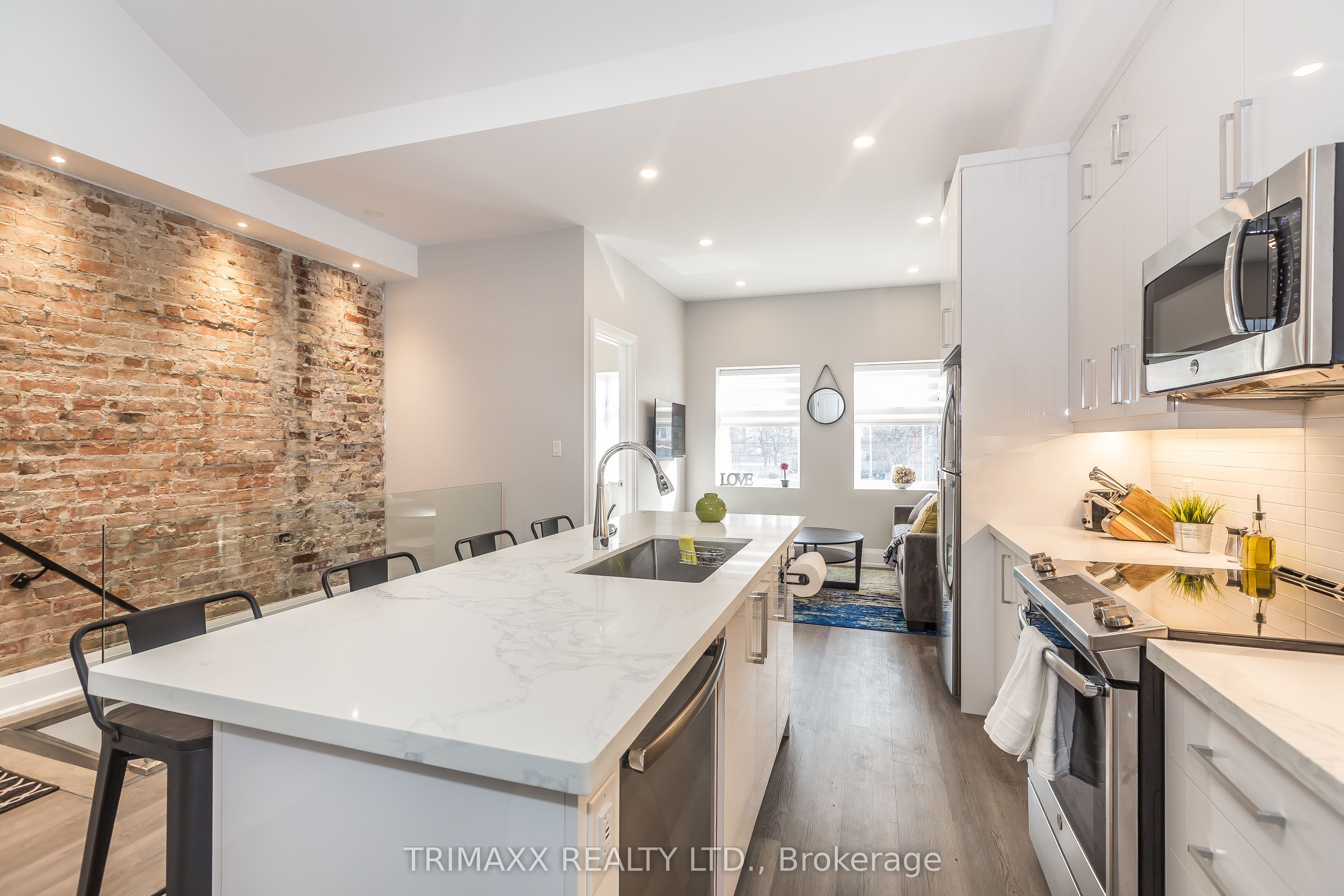 1220 King Street W #A, Toronto, ON M6K 1G4 photo 3