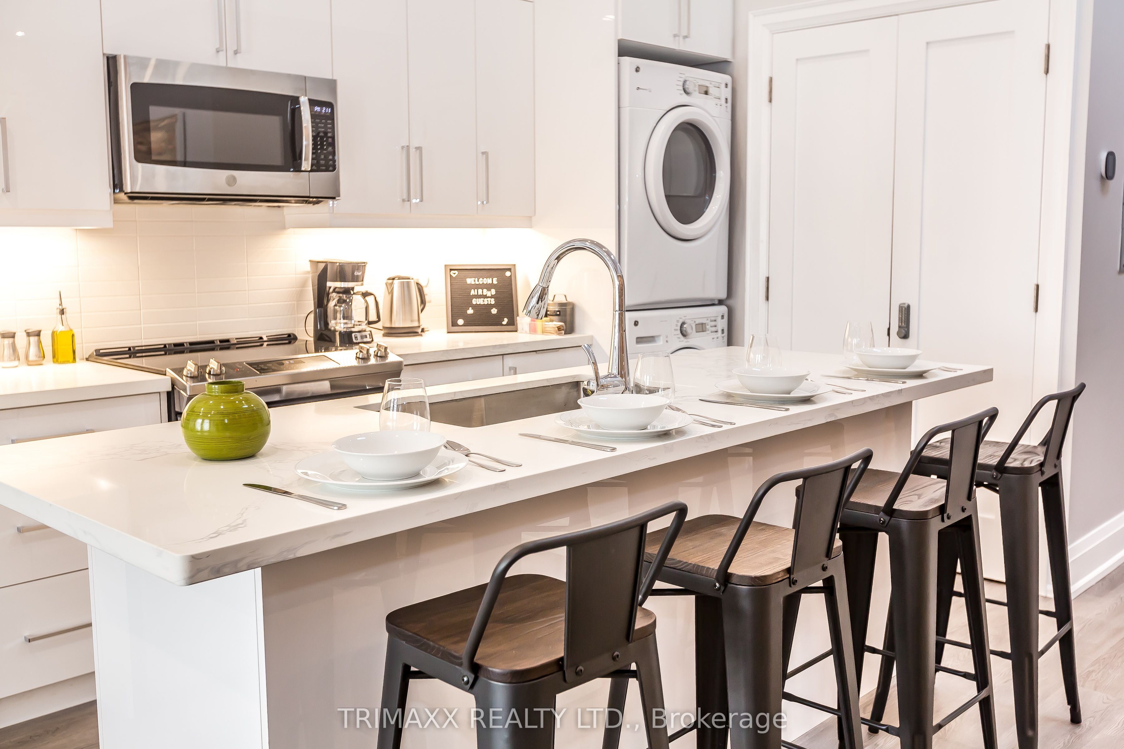 1220 King Street W #A, Toronto, ON M6K 1G4 photo 5