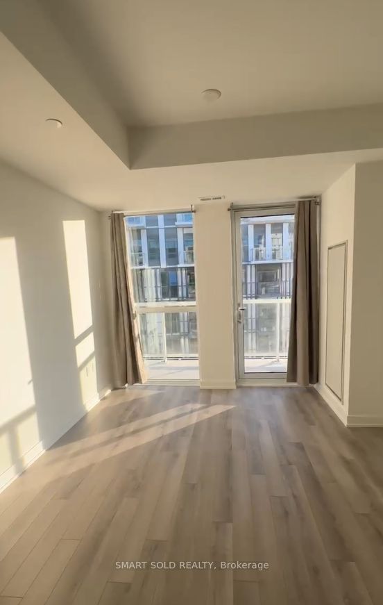 1005 Dundas Street E 607, Oakville, ON L6H 8C7 photo 5