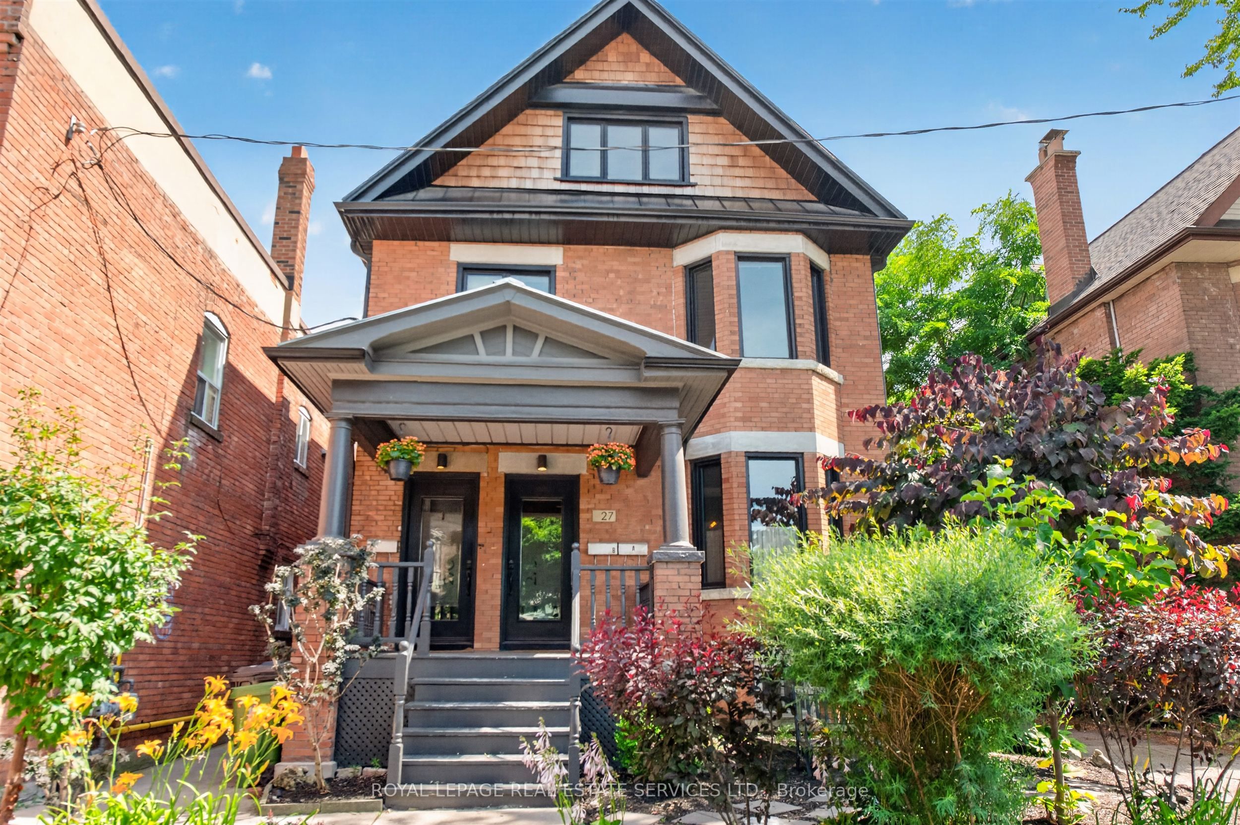 27 St Johns Road Upper Unit - 2nd/3rd, Toronto, ON M6P 1T7