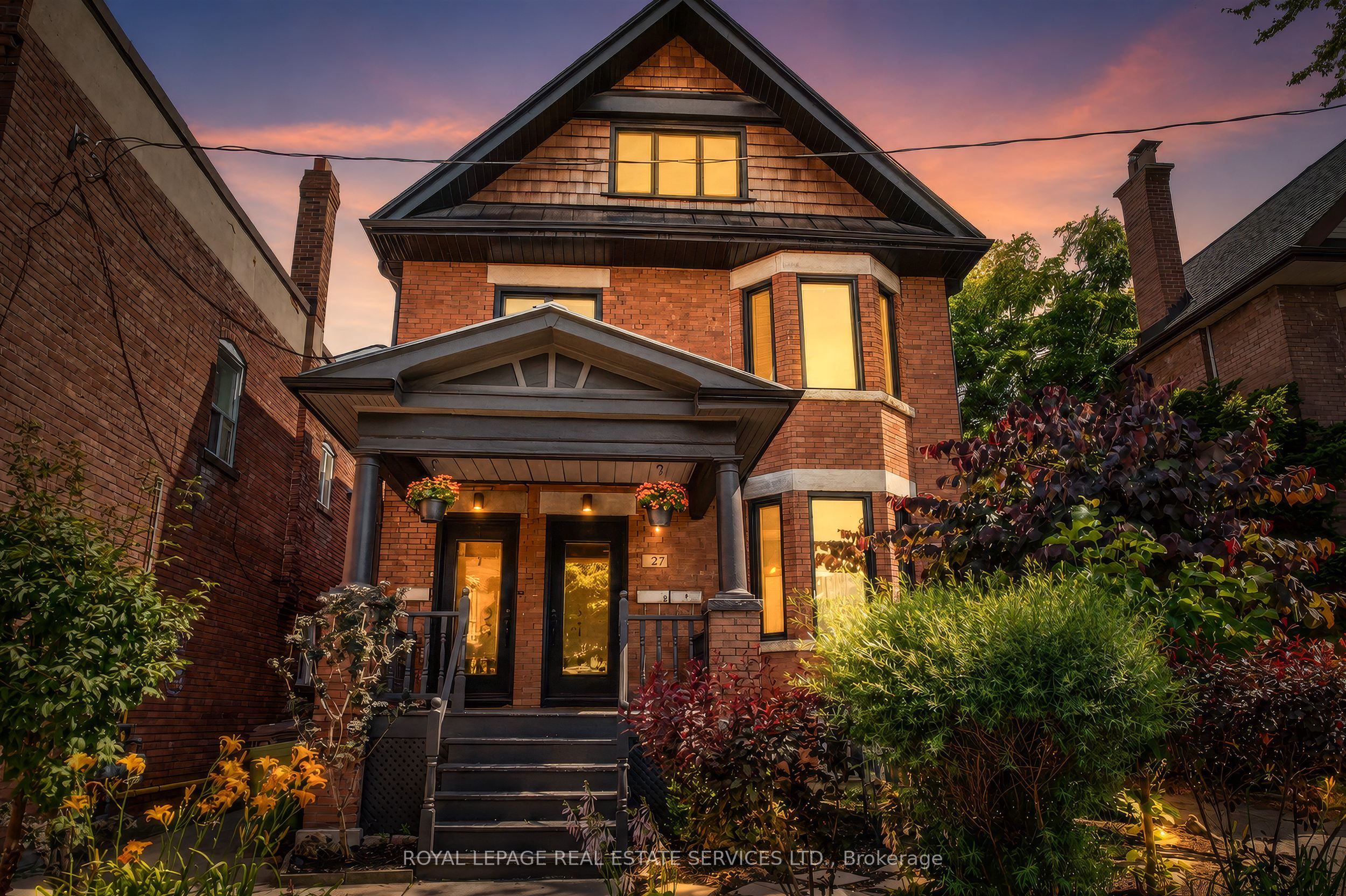 27 St Johns Road Upper Unit - 2nd/3rd, Toronto, ON M6P 1T7 photo 2