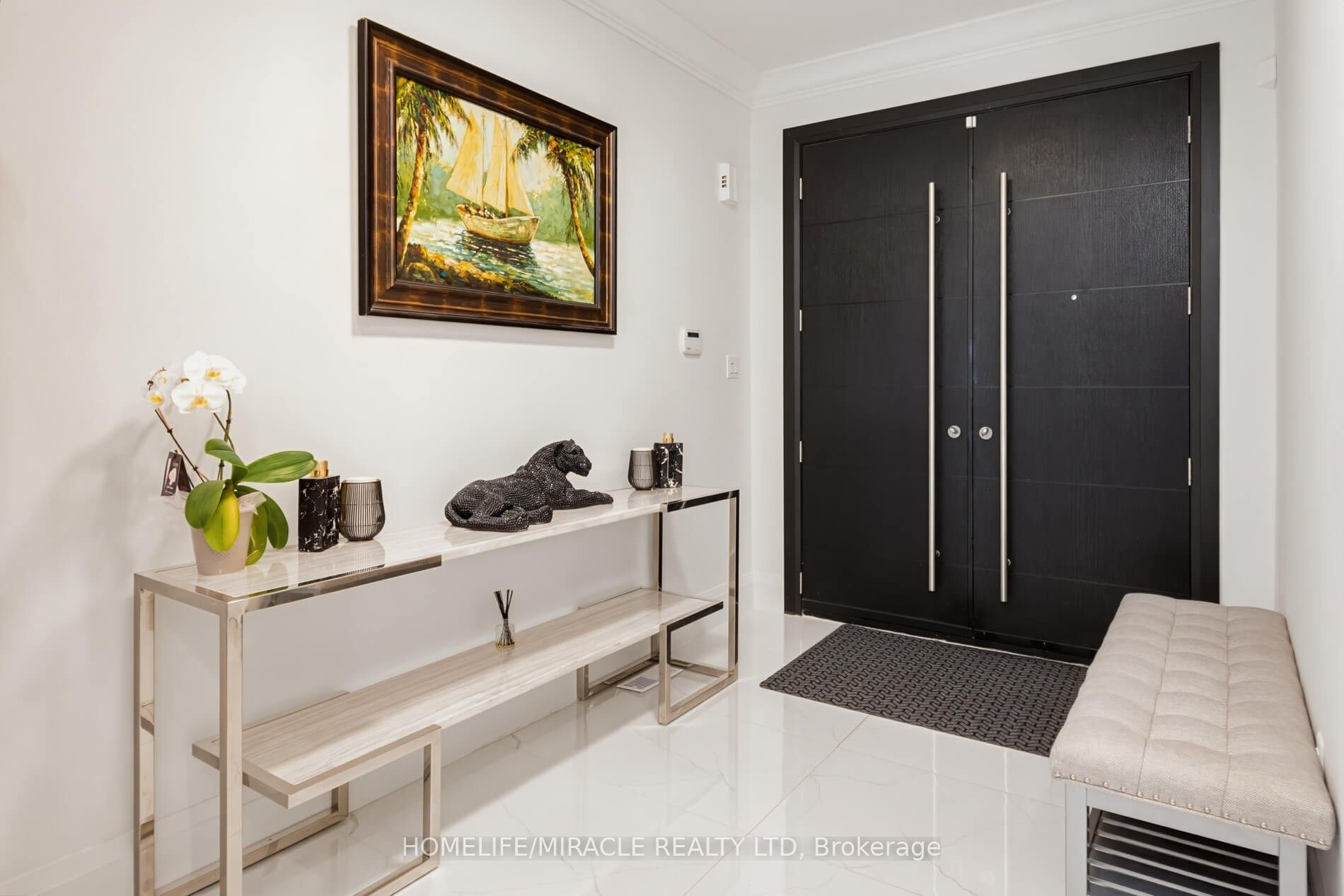 7350 Glamorgan Way, Mississauga, ON L5N 7Z3 photo 3