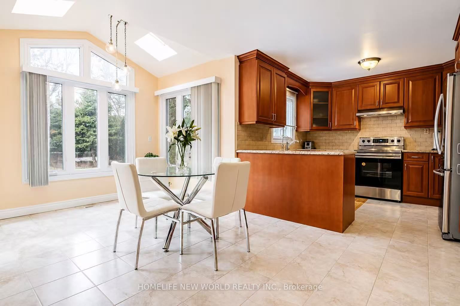 3368 Cider Mill Place Upper B, Mississauga, ON L5L 3H6 photo 5