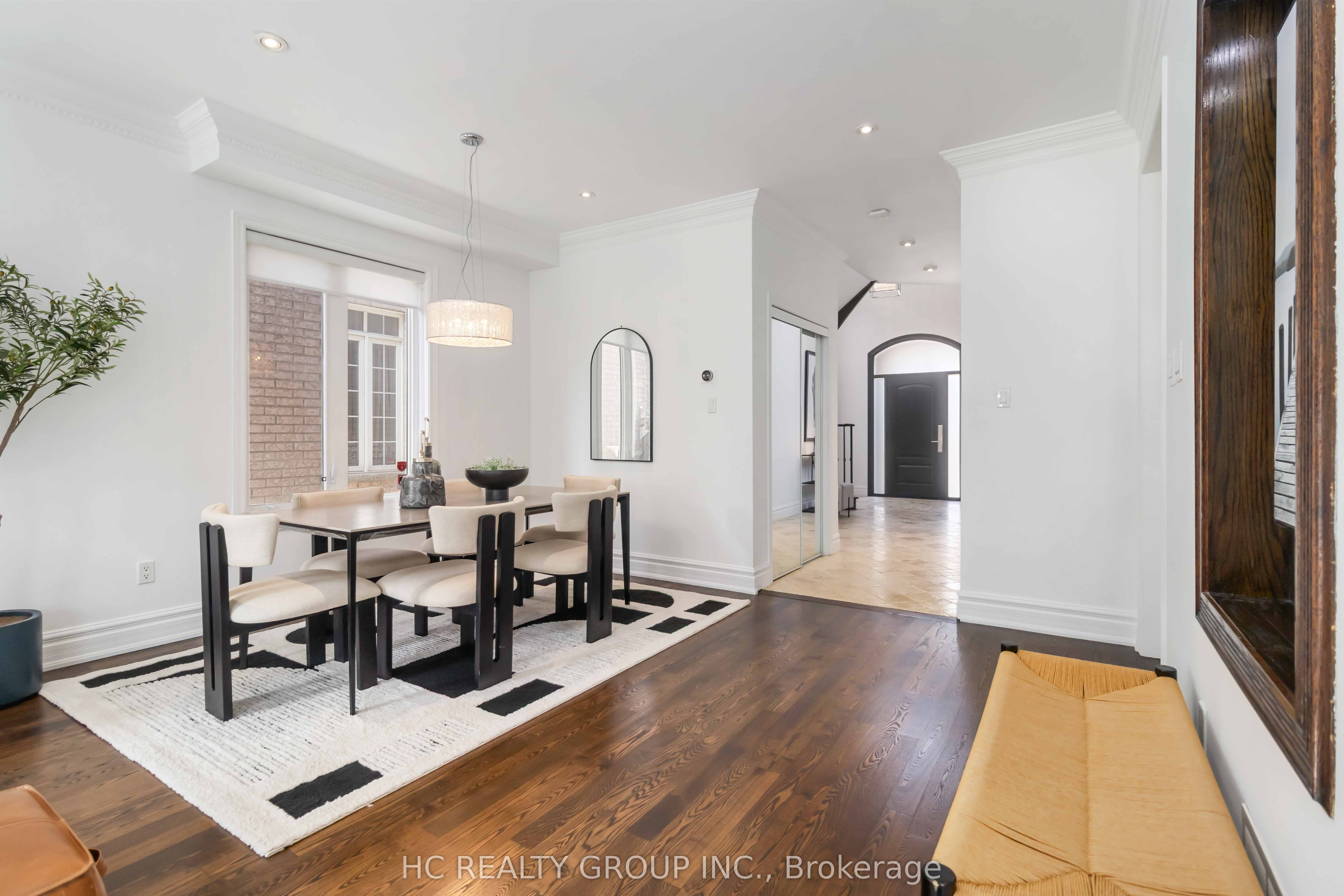 16 Begonia Crescent, Brampton, ON L7A 0M5 photo 4