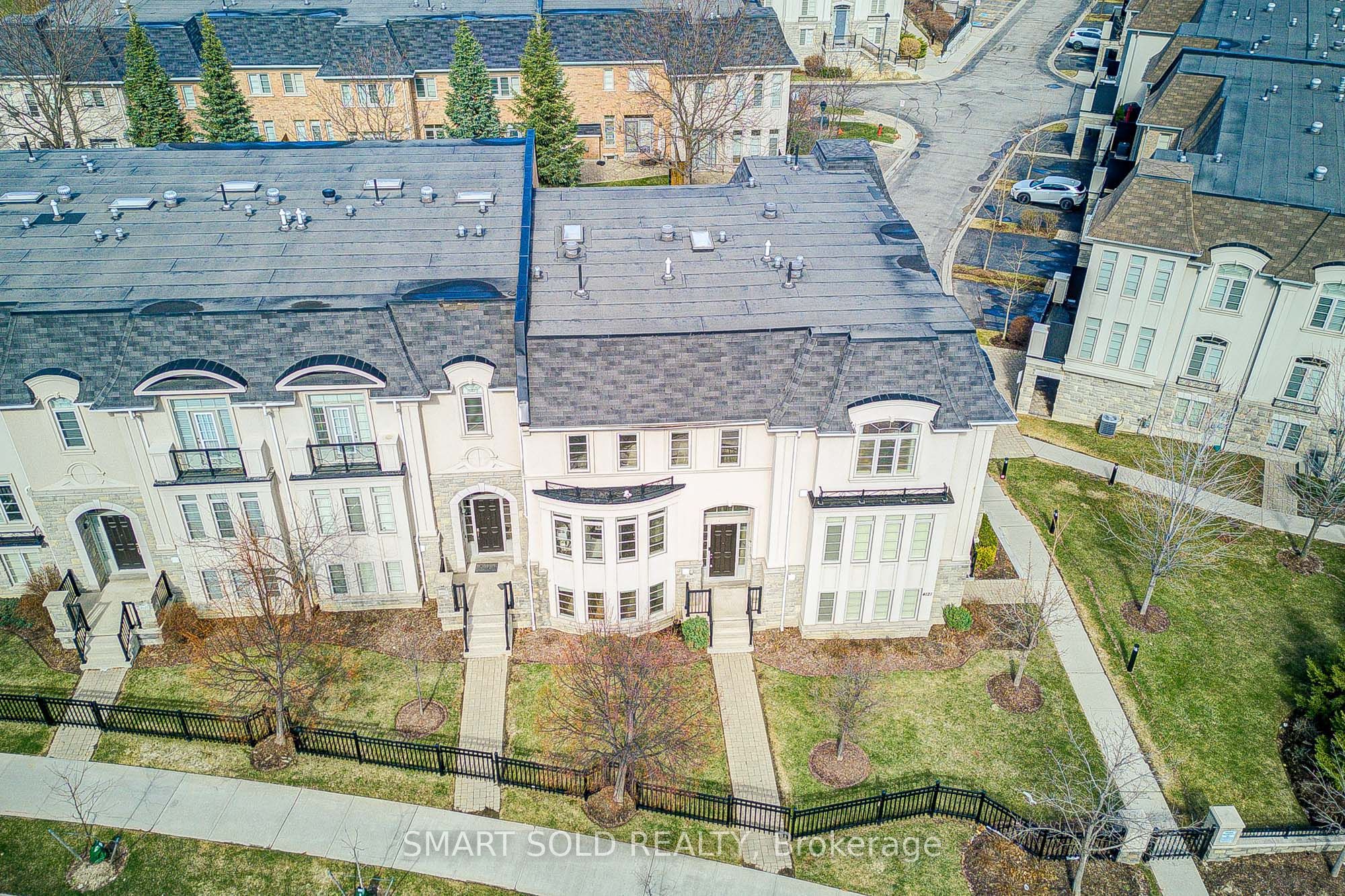 4123 Shipp Drive, Mississauga, ON L4Z 0A7 photo 5