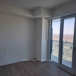 3900 Confederation Parkway 3411, Mississauga, ON L5B 0M3 photo 3