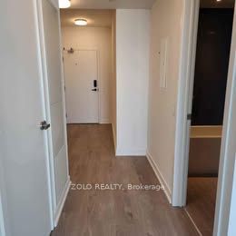 3900 Confederation Parkway 3411, Mississauga, ON L5B 0M3 photo 5