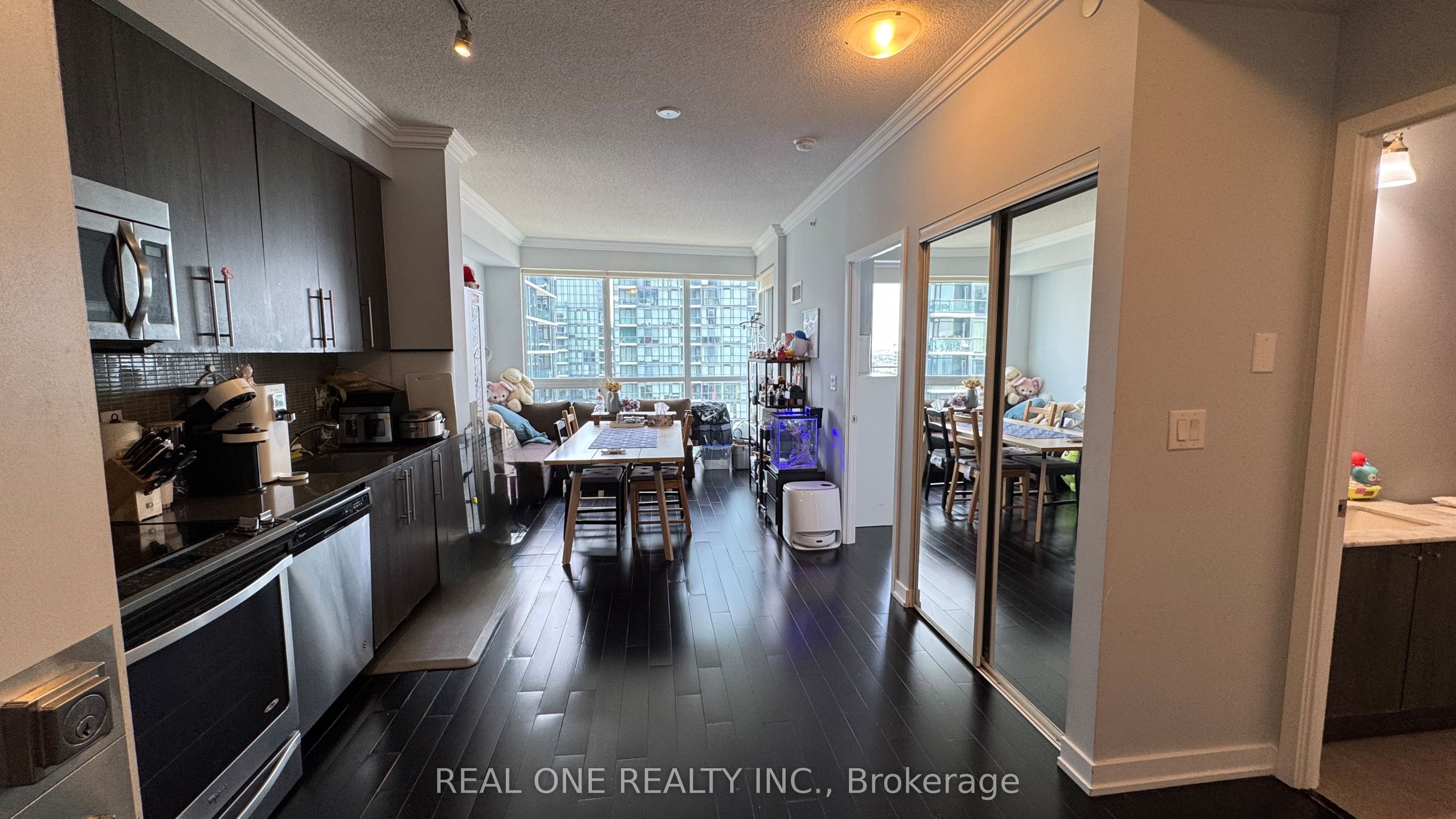 510 Curran Place 3405, Mississauga, ON L5B 0J8 photo 4