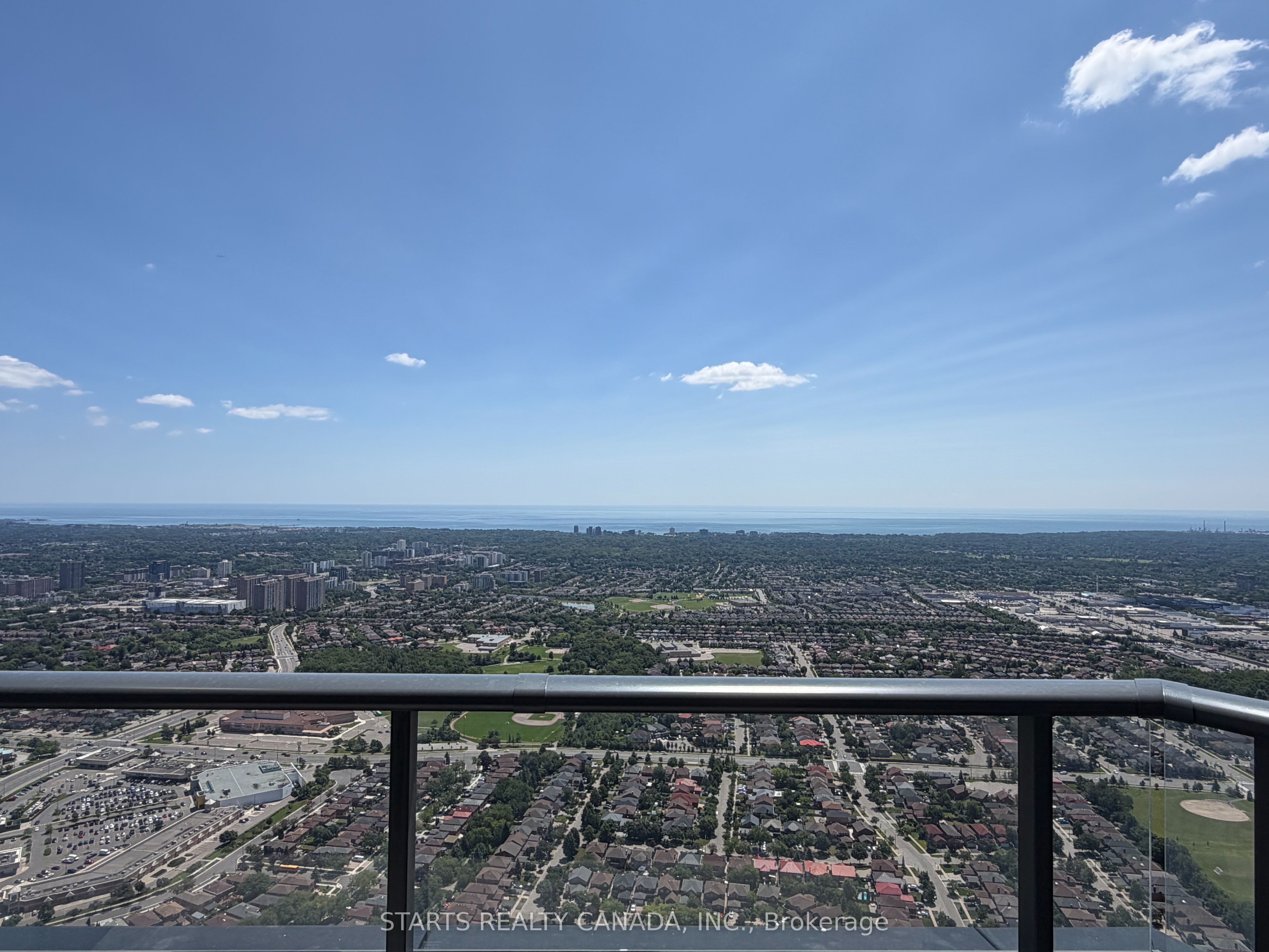 448 Burnhamthorpe Road W 6609, Mississauga, ON L5B 0R4 photo 4