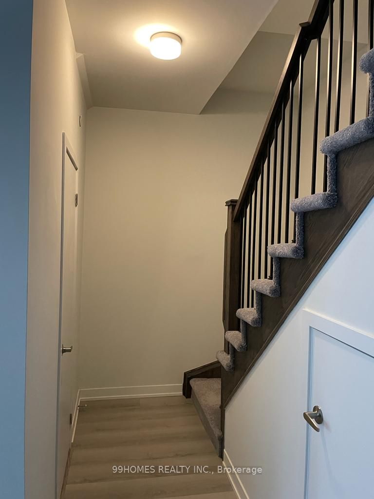 3429 Ridgeway Drive 17, Mississauga, ON L5L 0B9 photo 5
