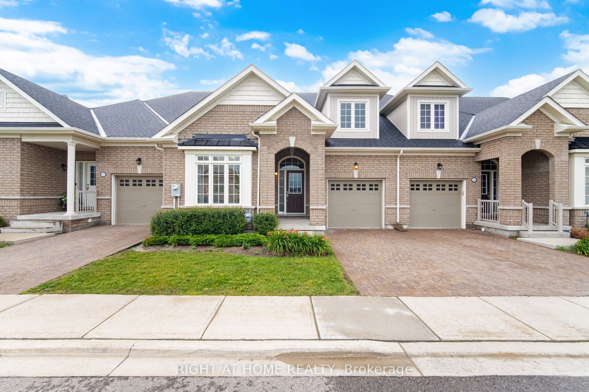 41 Overlea Drive, Brampton, ON L6R 4B5 photo 3