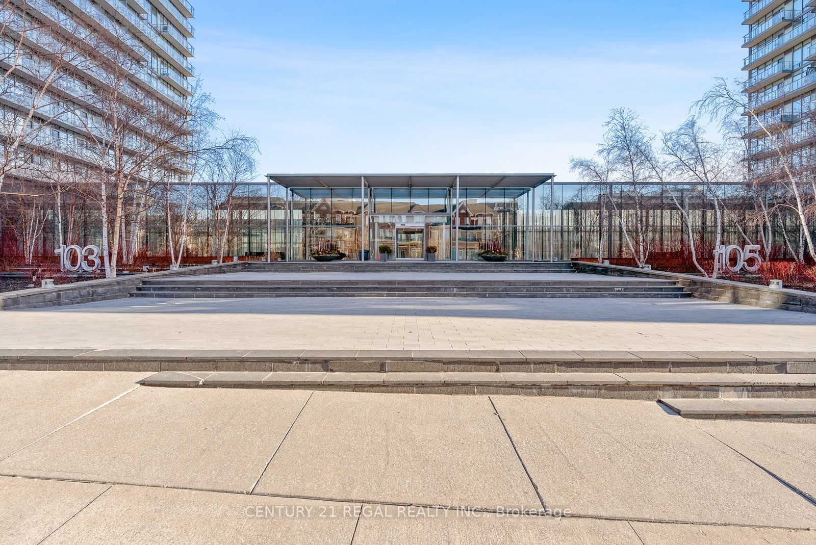 103 The Queensway Avenue 1307, Toronto, ON M6S 5B3 photo 2