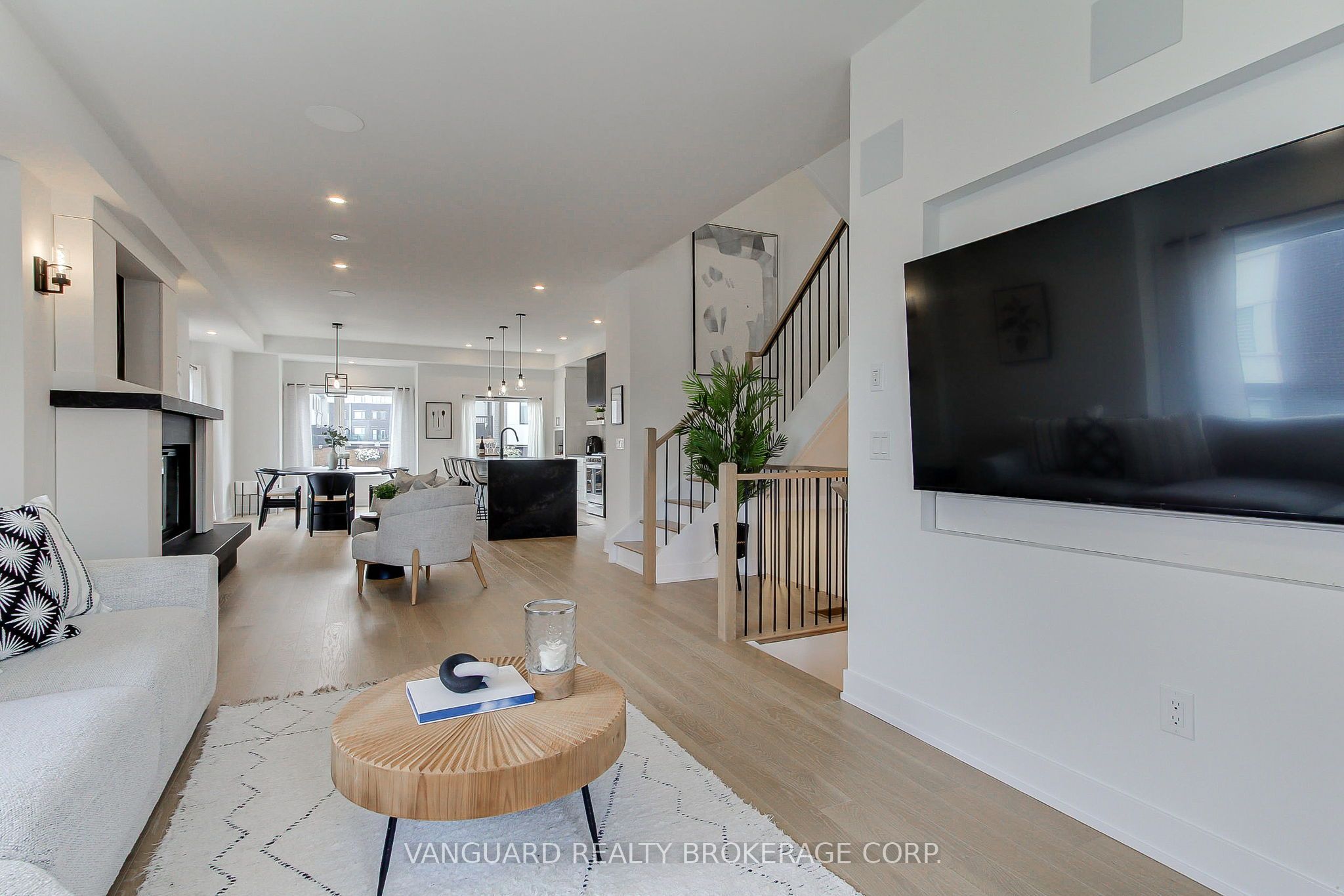 146 Landsbridge Street, Caledon, ON L7E 2E1 photo 5