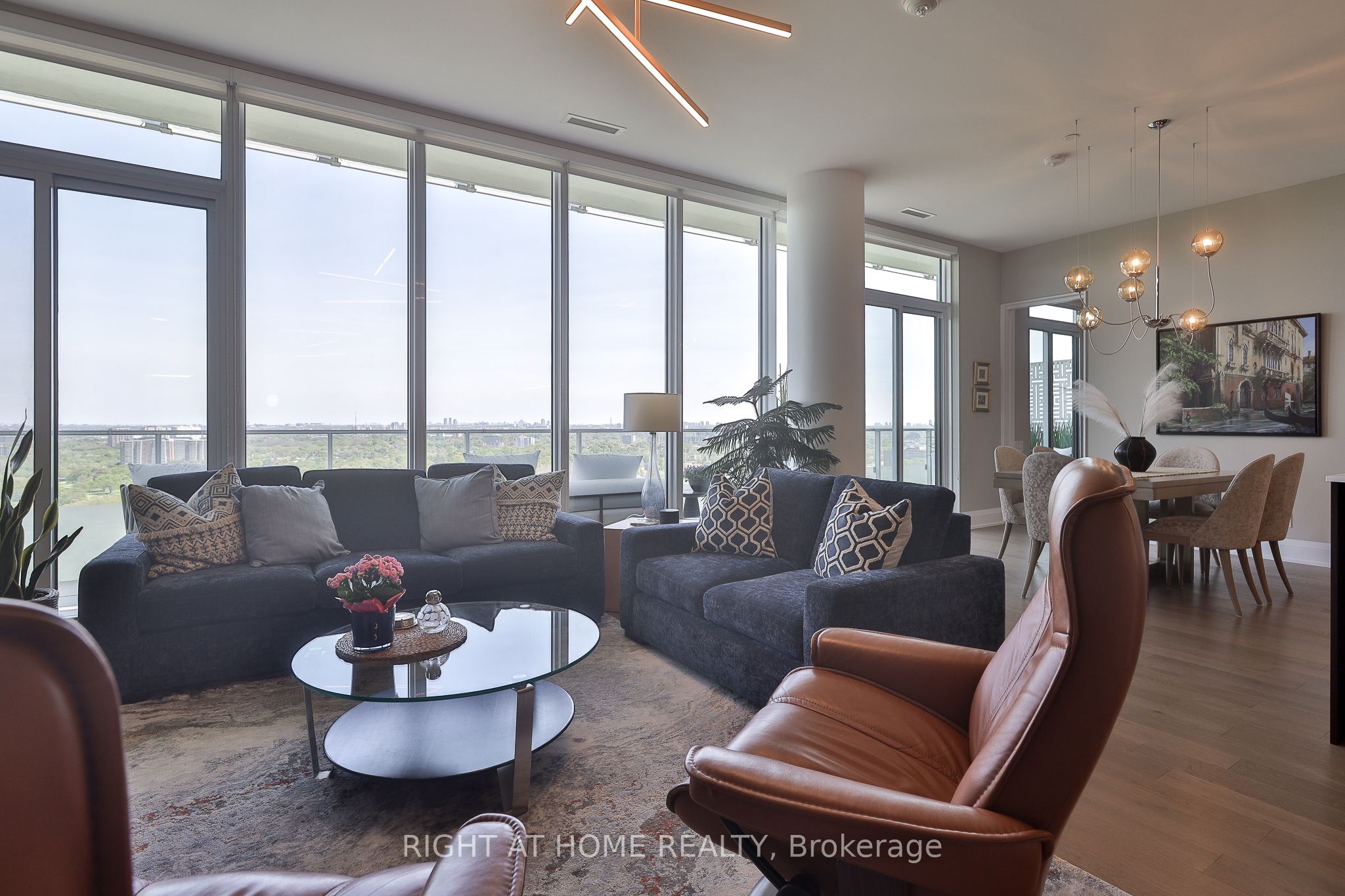 20 Brin Drive 2003, Toronto, ON M8X 0B2 photo 4