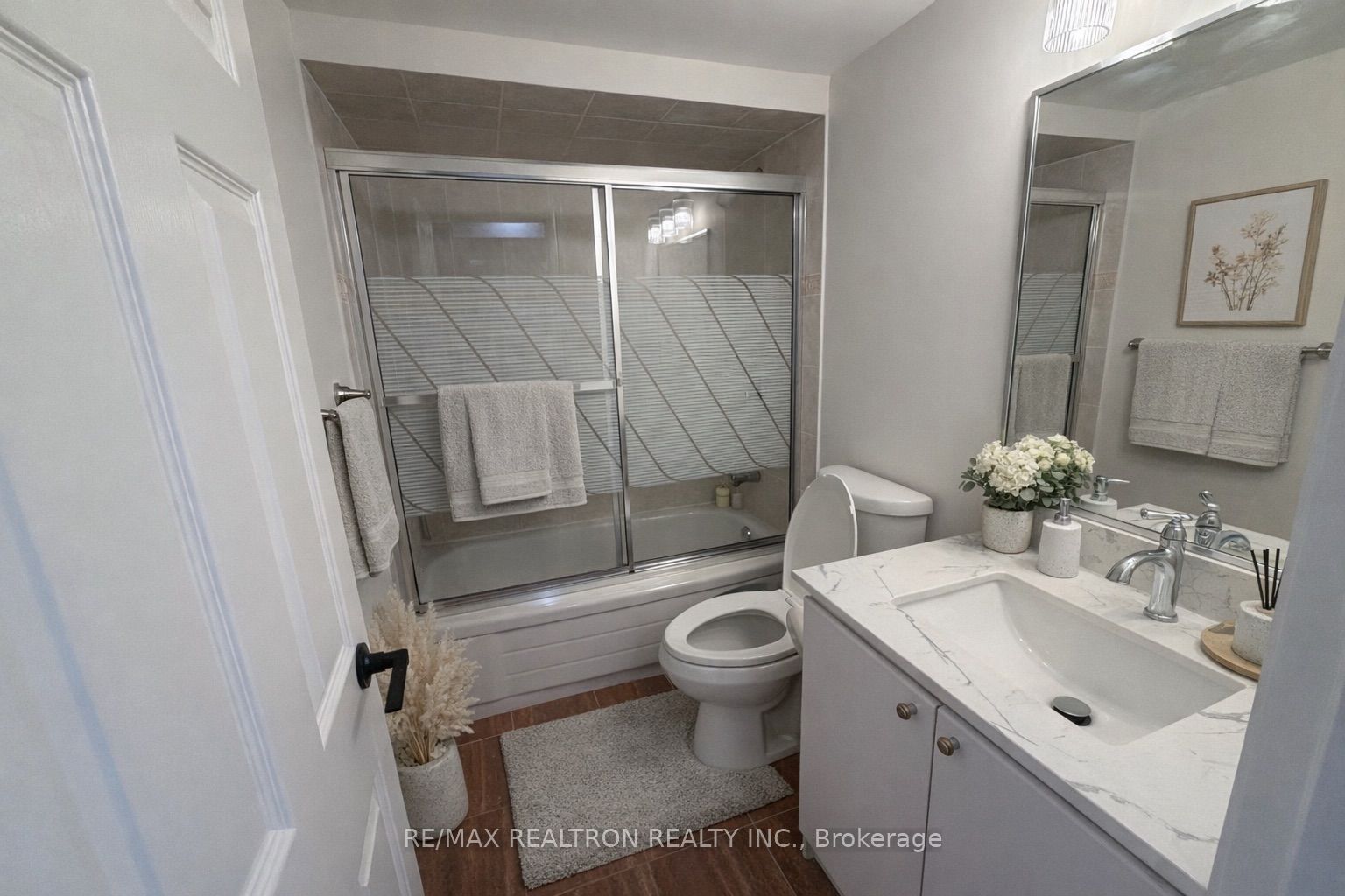 5640 Bell Harbour Drive BSMNT, Mississauga, ON L5M 5J3 photo 5