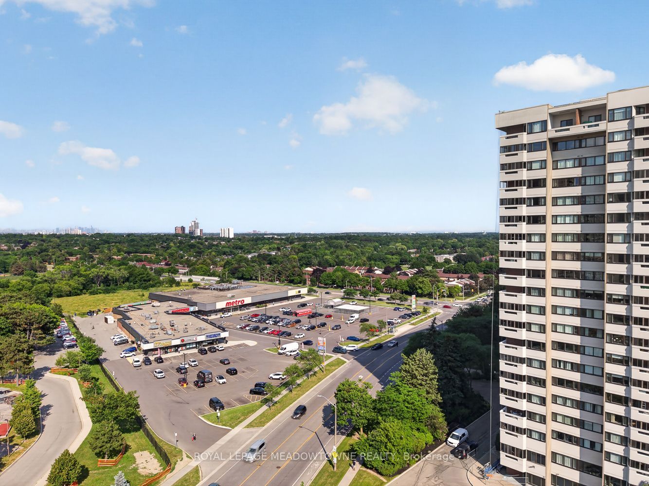 1580 Mississauga Valley Boulevard 1501, Mississauga, ON L5A 3T8 photo 4