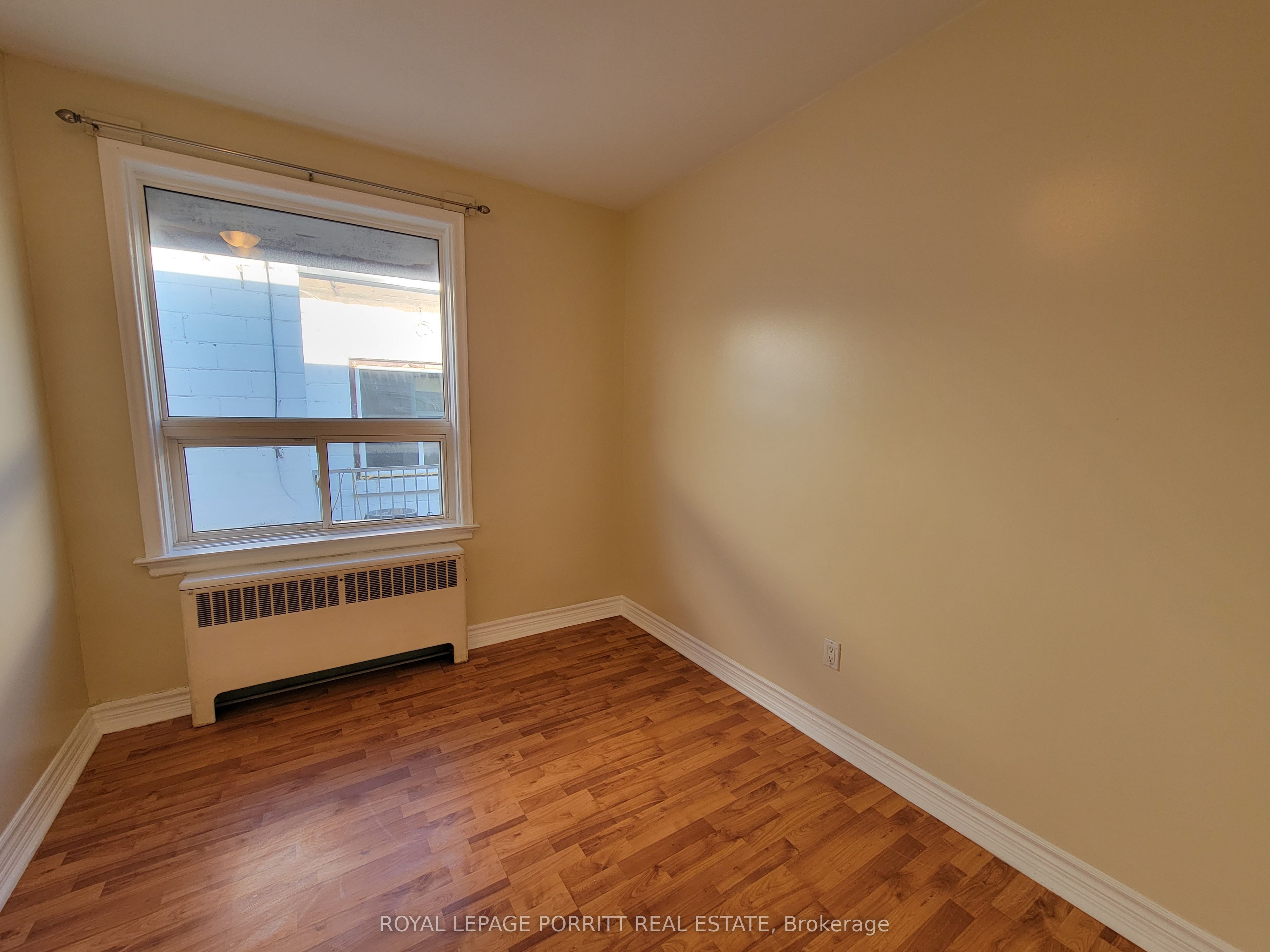 3295 Lake Shore Boulevard W A, Toronto, ON M8W 1M8 photo 4
