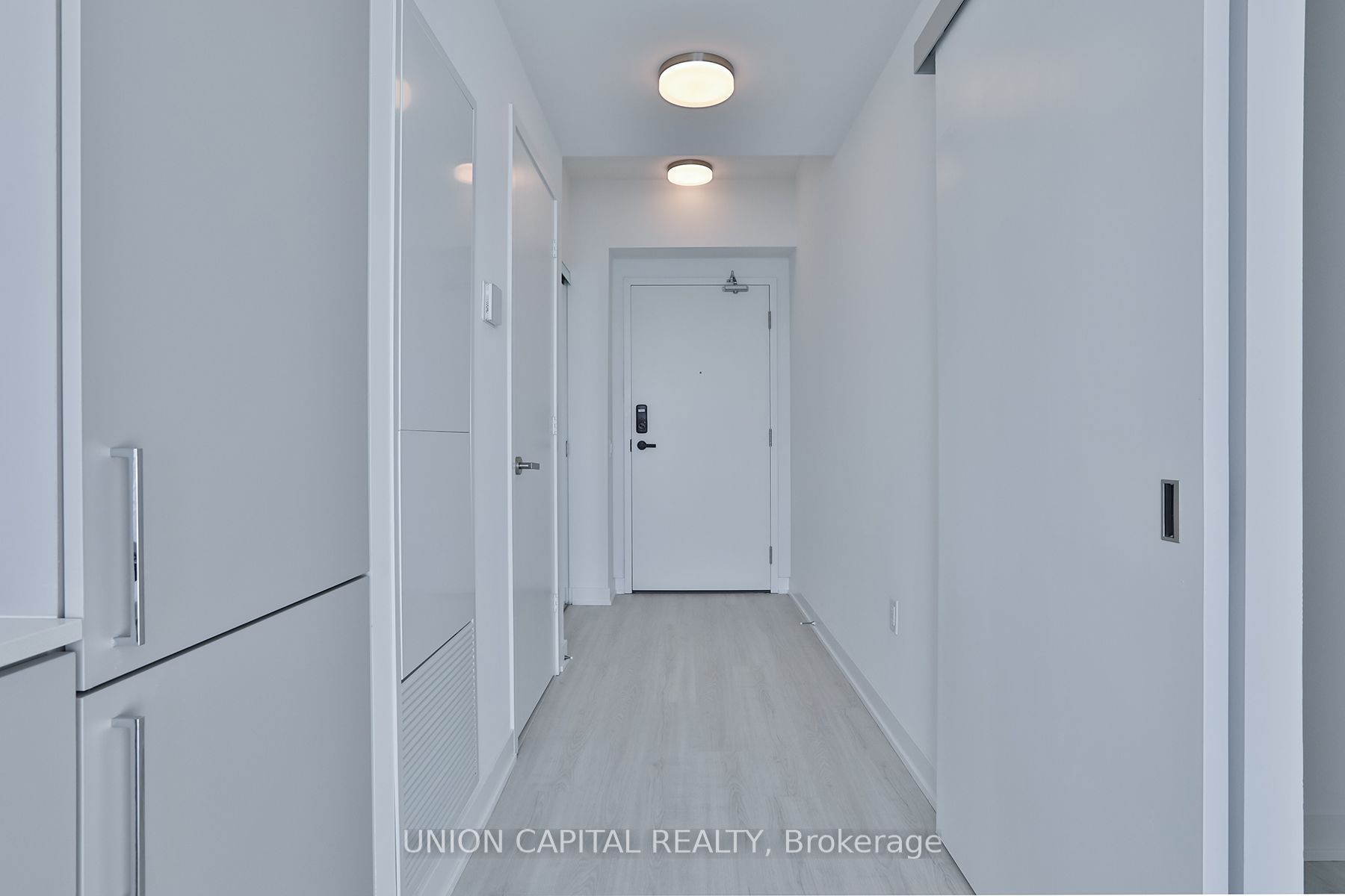 3883 Quartz Road 3307, Mississauga, ON L5B 0M4 photo 2