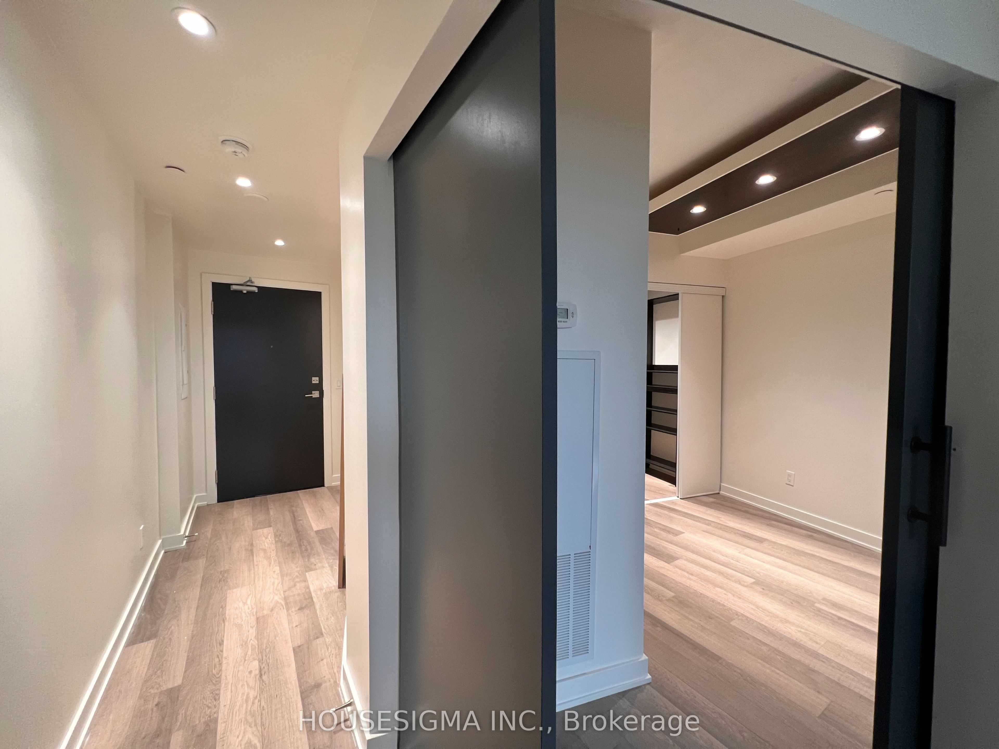 5230 Dundas Street A402, Burlington, ON L7L 0J5 photo 5