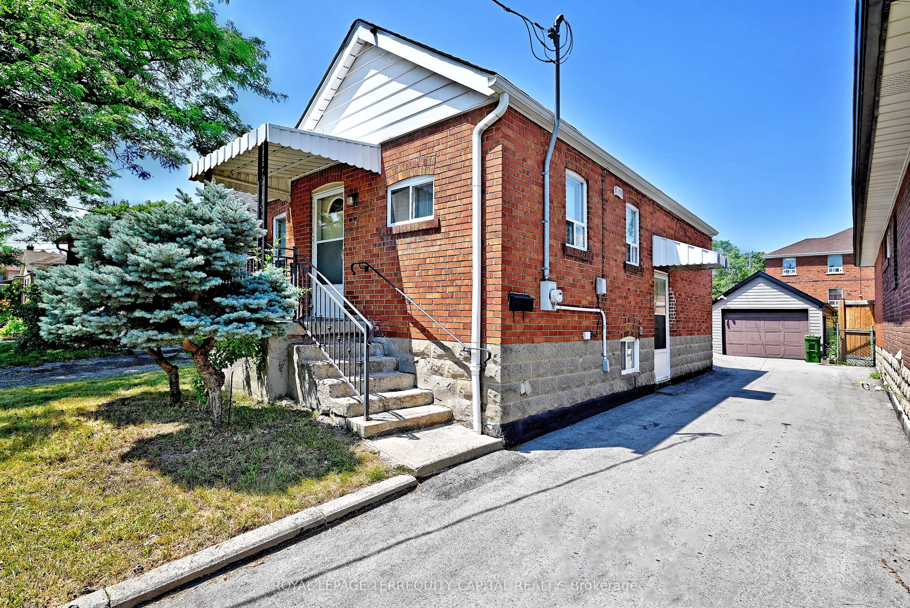 232 Church Street, Toronto, ON M9N 1P1 photo 3