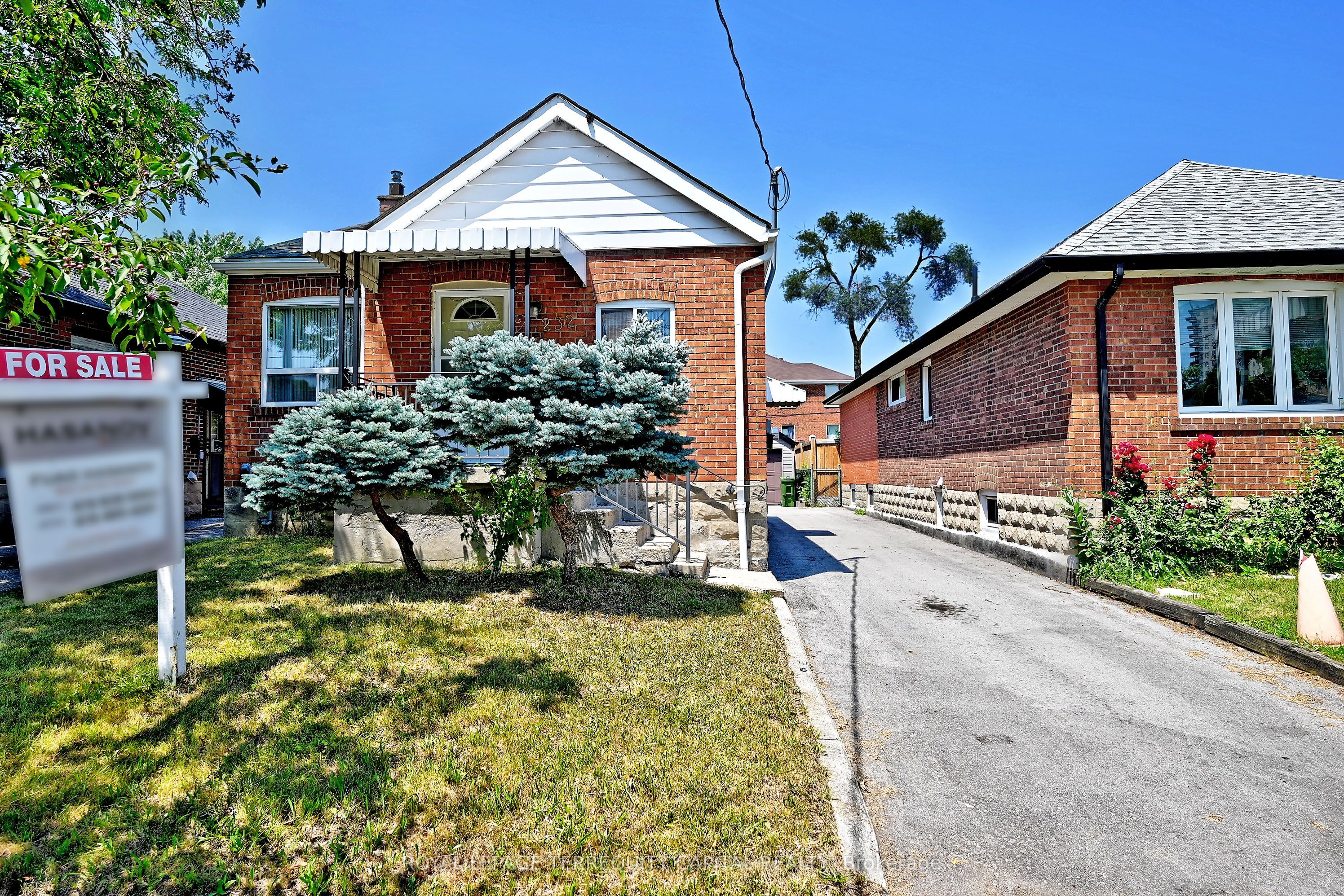 232 Church Street, Toronto, ON M9N 1P1 photo 4