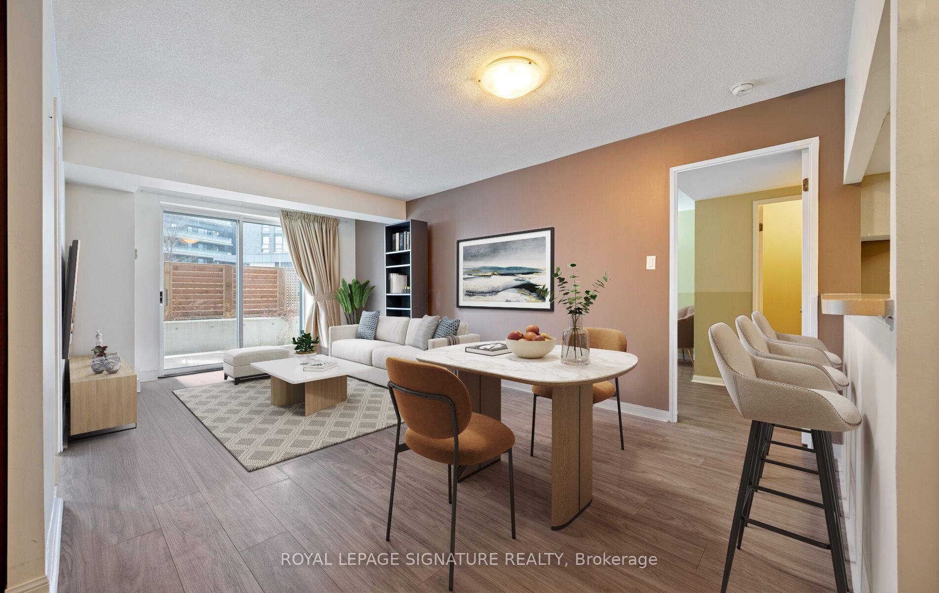 101 Subway Crescent 102, Toronto, ON M9B 6K4 photo 3
