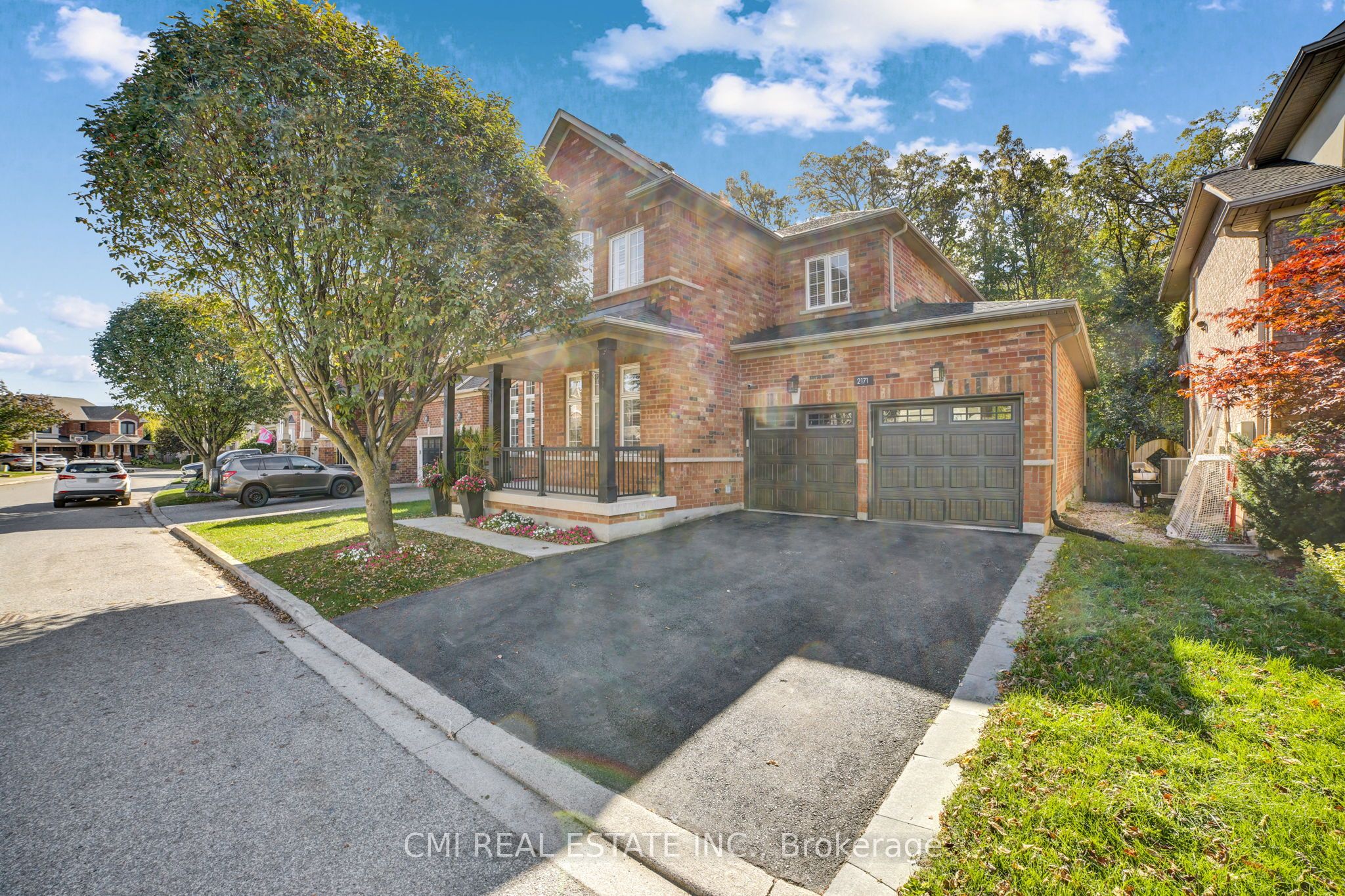 2171 Jardine Crescent, Burlington, ON L7L 7K1